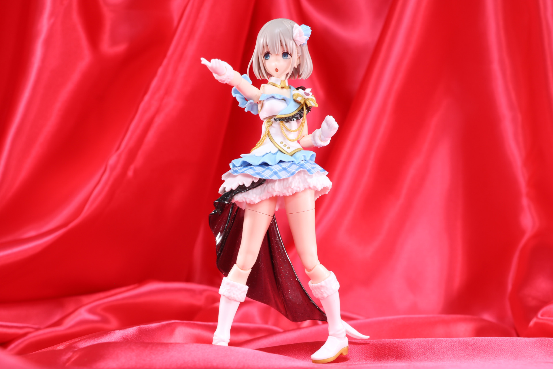 豊富な交換用手首パーツで多種多様なパフォーマンス表現が楽しめる