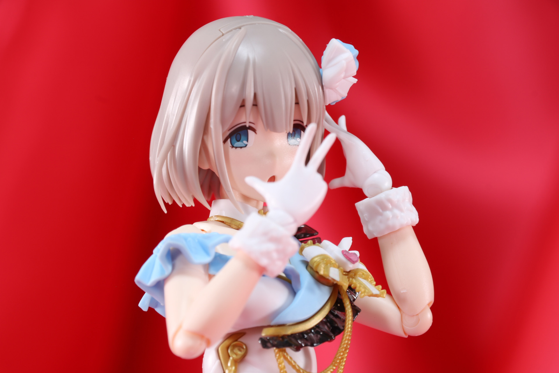 「アクションベース6」で安定したディスプレイが可能