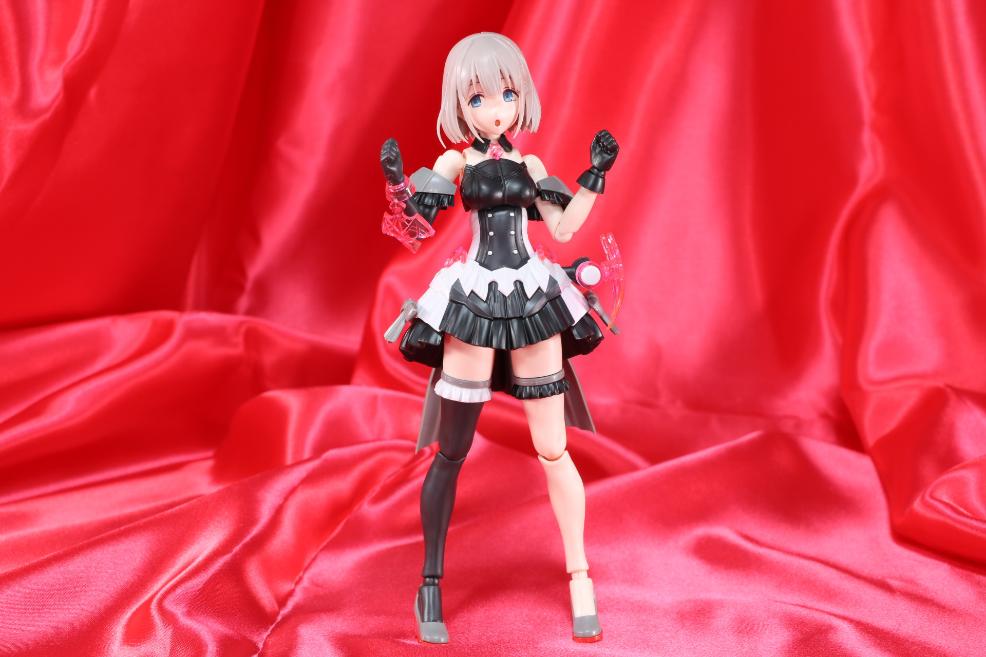 「30MS オプションボディパーツ アルファシスターズファンタズム3[カラーB]」を身に纏った「芹沢あさひ」