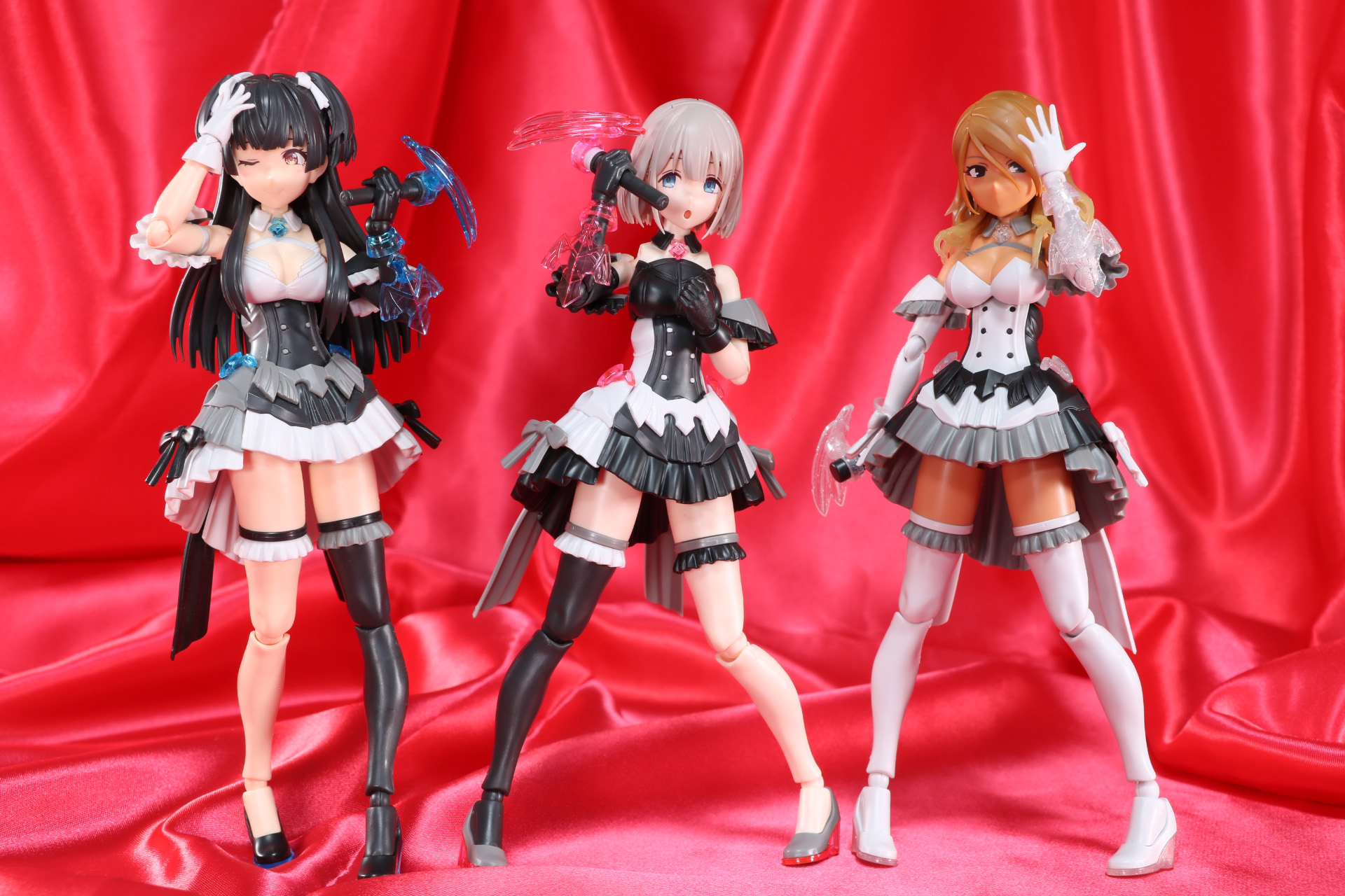 「アルファシスターズファンタズム」衣装で「Straylight」が登場