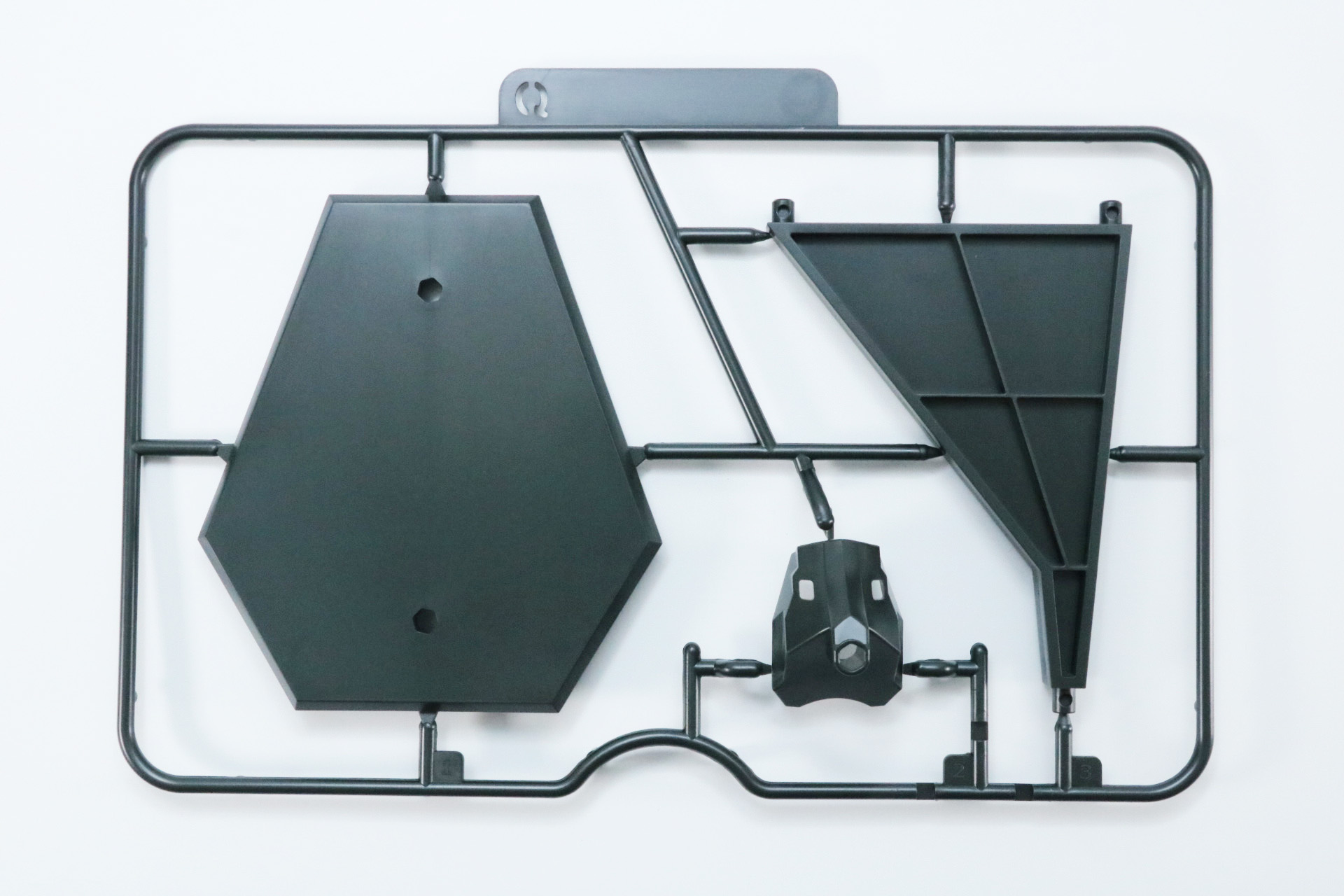 Qパーツ、前立てパーツ