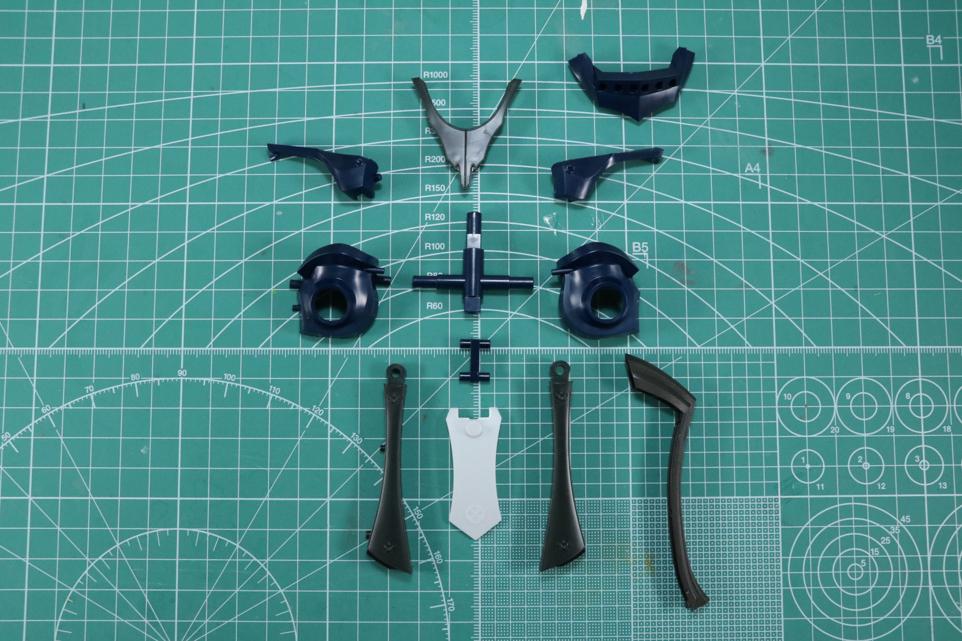 腰部の組み立て