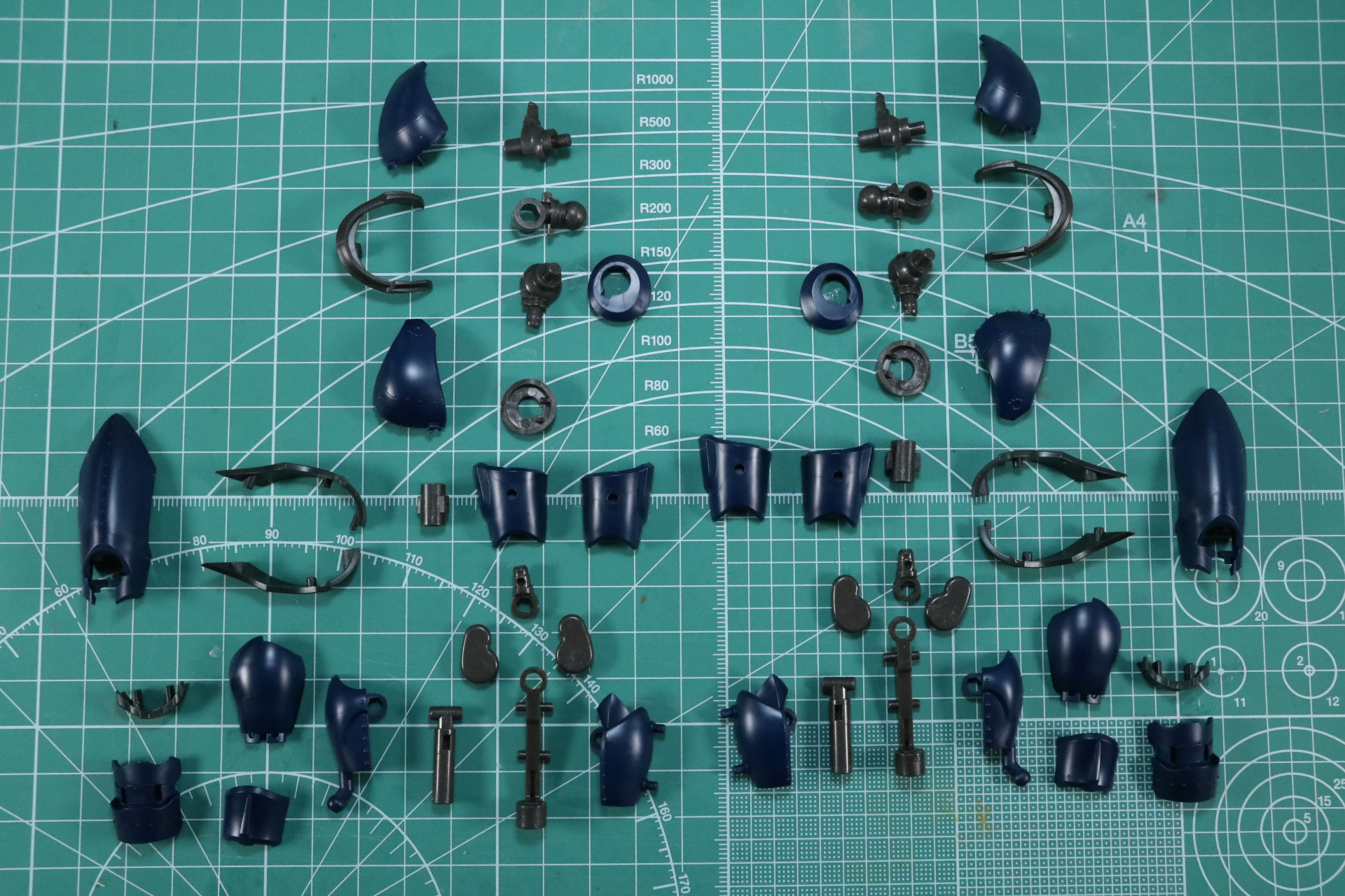 腕部の組み立て