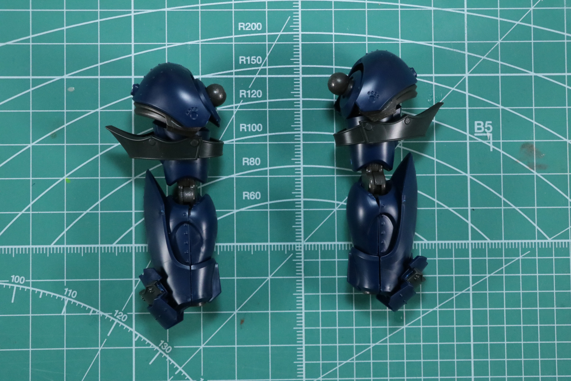 腕部の組み立て