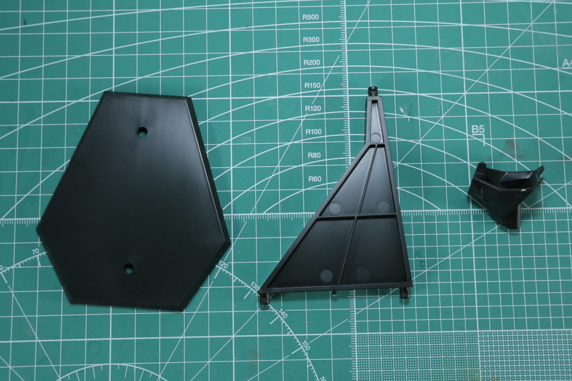 台座の組み立て