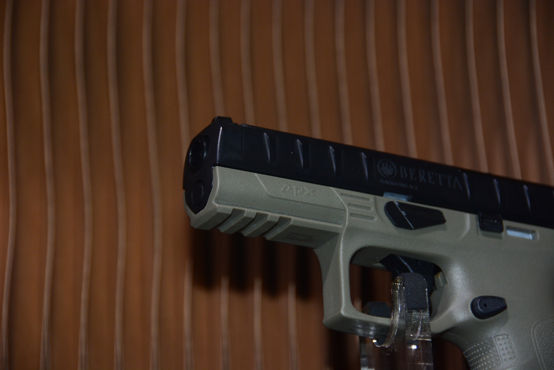 非常に特徴的なデザインを再現できるかが注目だ