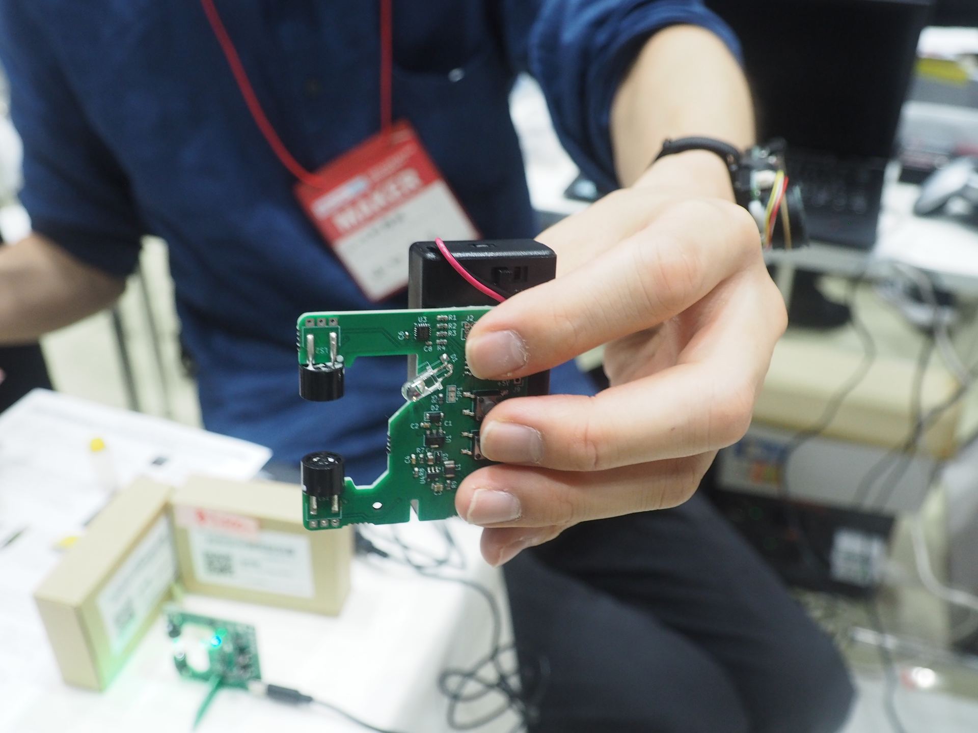 超音波浮揚実験装置は、販売もされていた