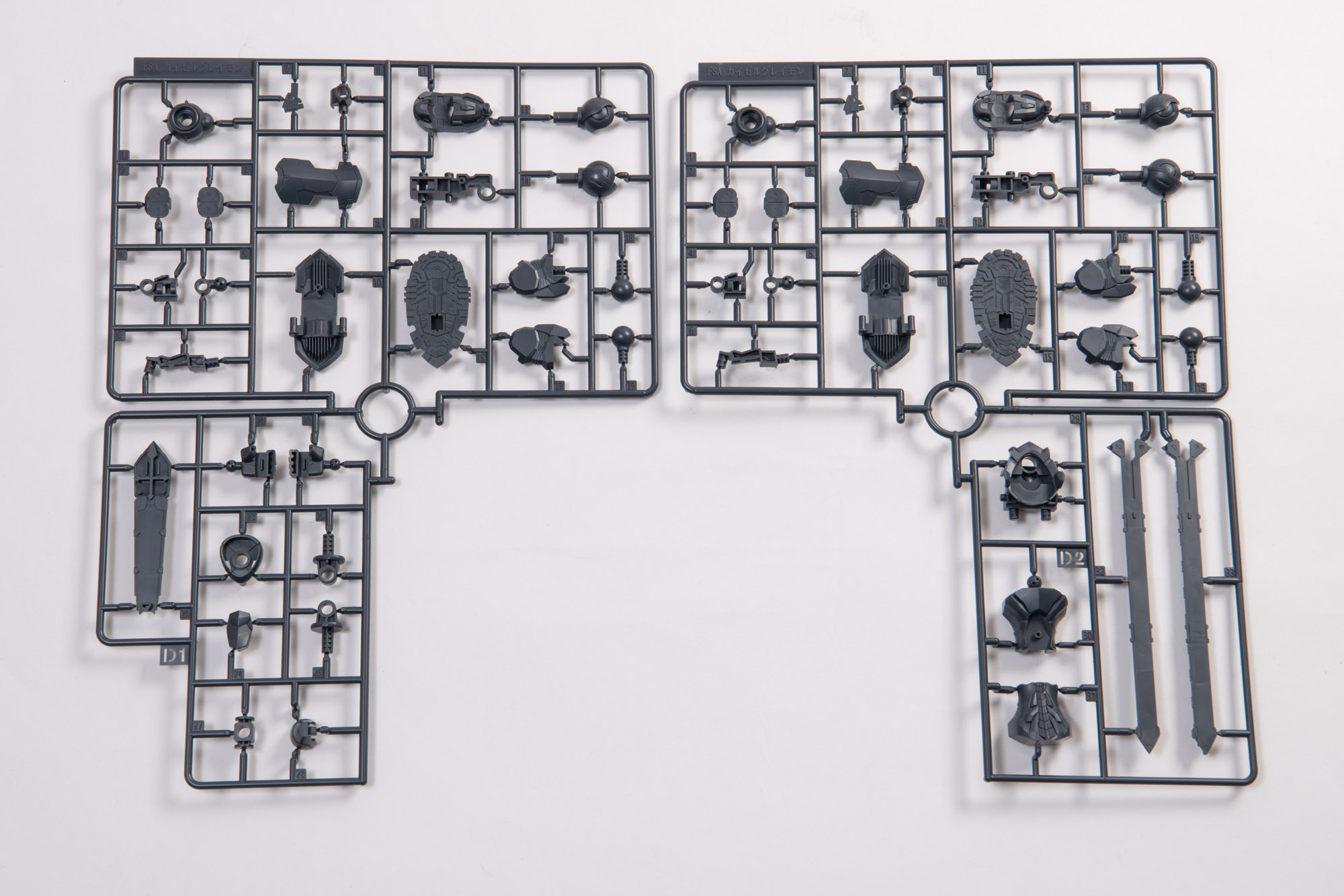 ジョイント系のパーツ群。根本がしっかりしているのでポージングに安定感がある。