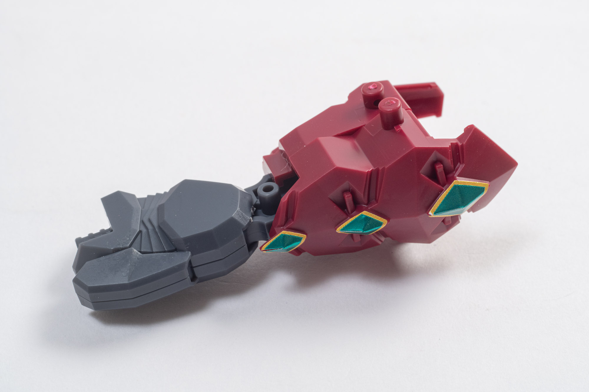 緑のシールが反対色なのでしっかり映える。