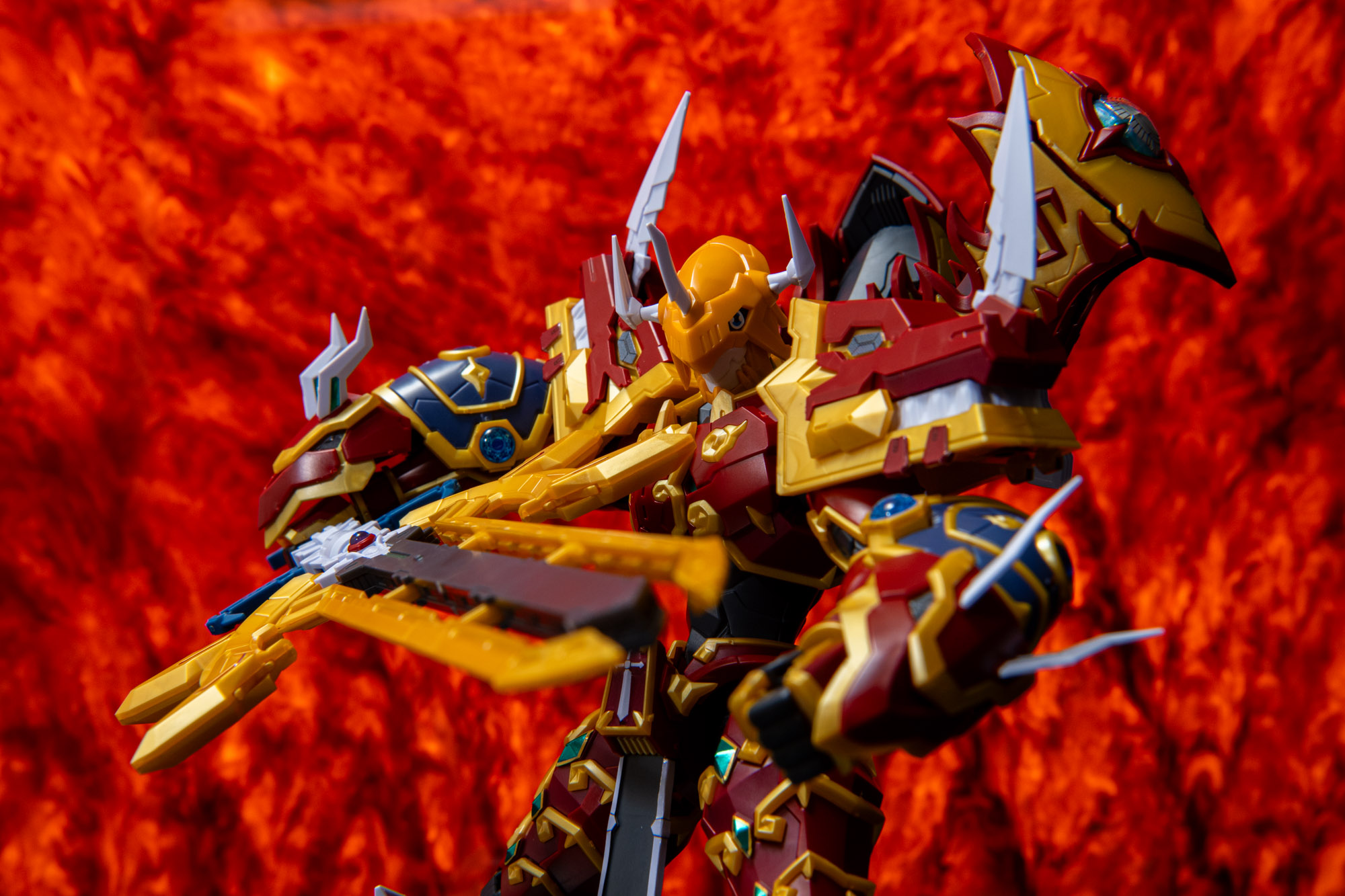 炎を纏い灼熱からの登場！