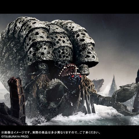 全長62cmの大迫力サイズ。「ウルトラマンティガ」より邪神