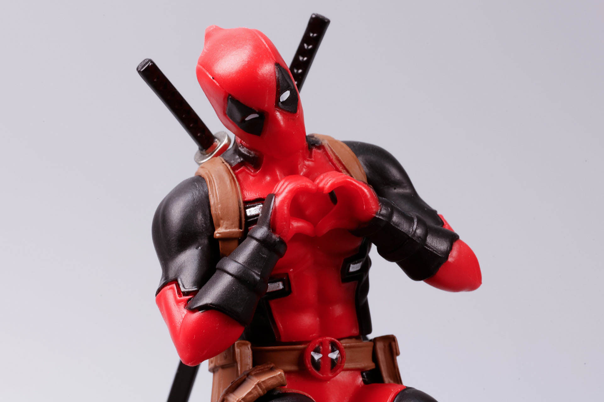 目の歪み具合も絶妙だ