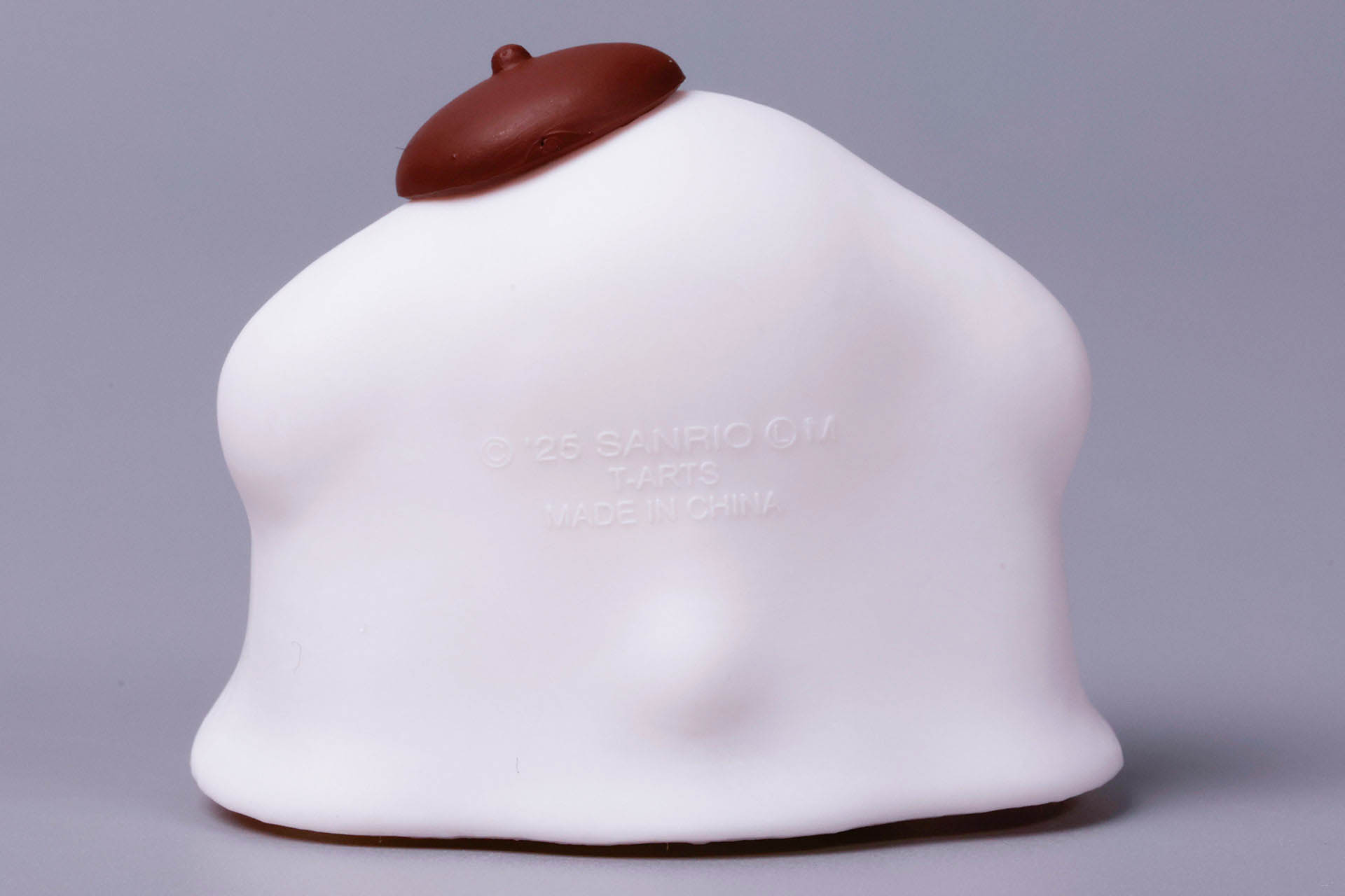 なぜか帽子を被っているところも面白い