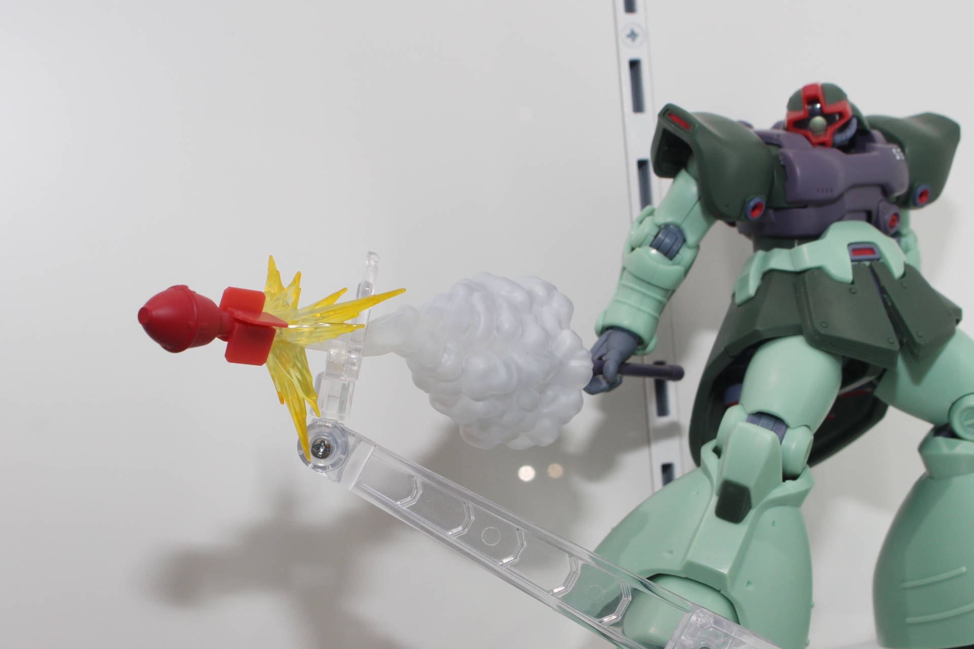 シュツルム・ファウストの発射エフェクトは新規造形の付属パーツ