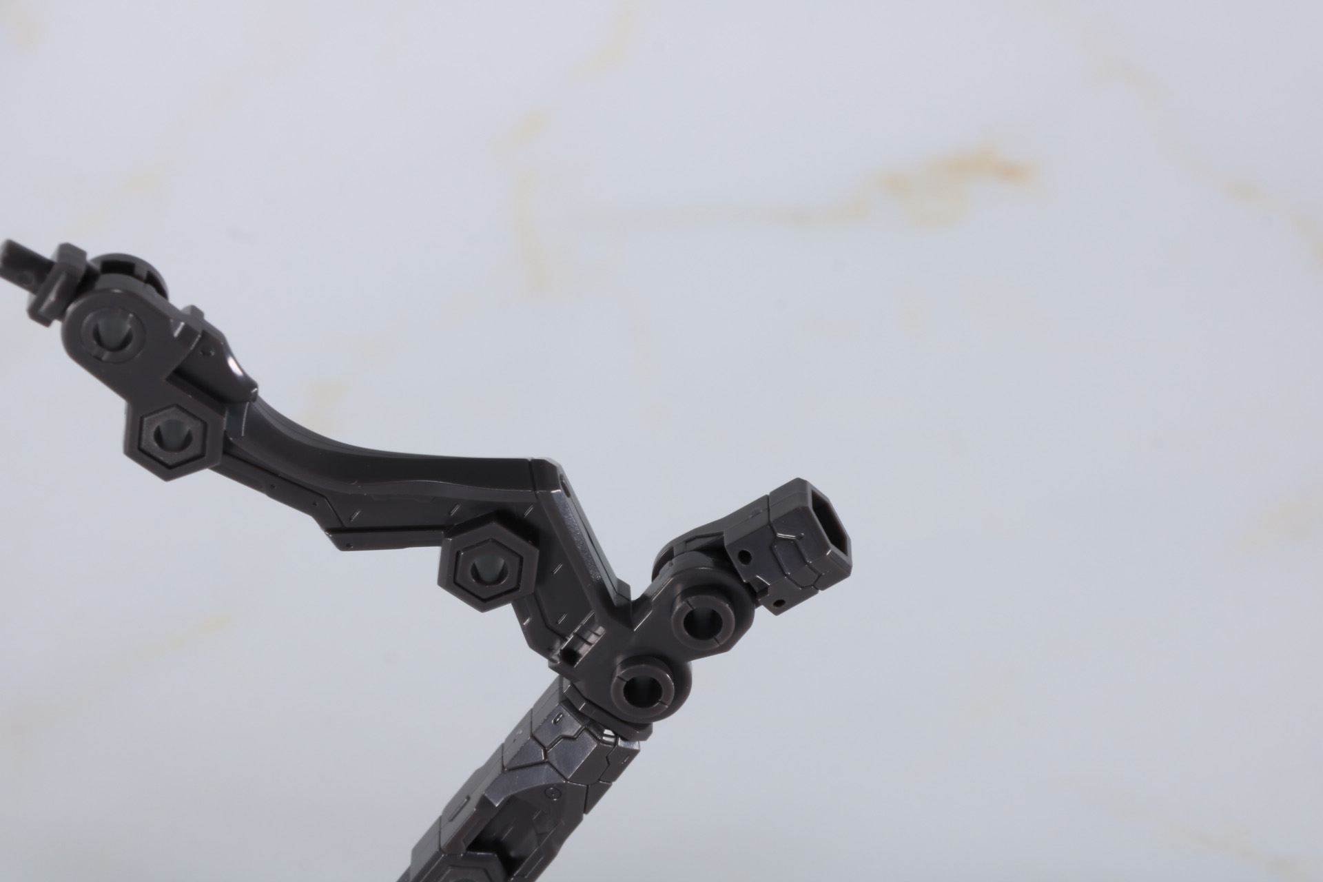 展示ディスプレイのジョイントパーツ追加