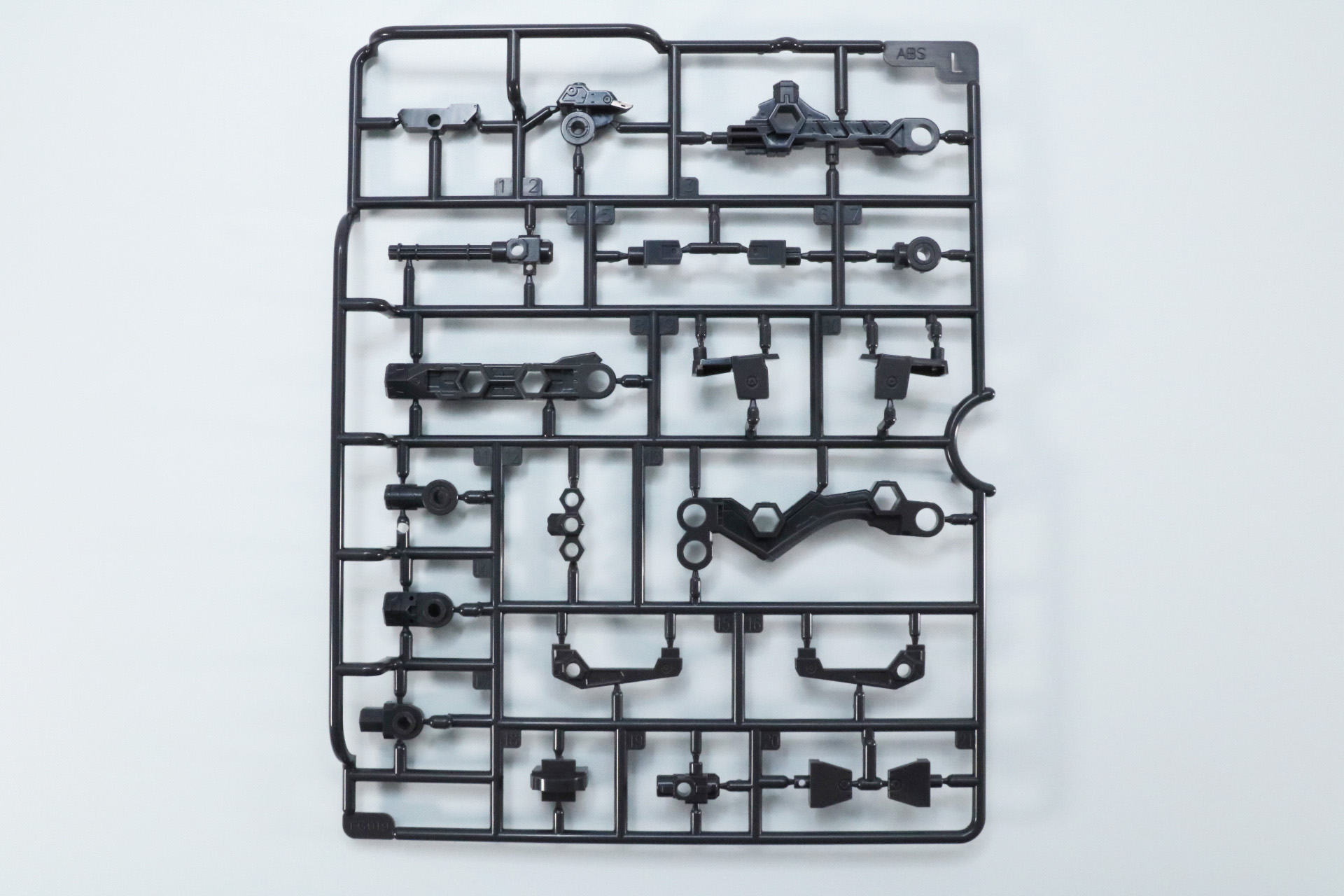 パーツK、パーツL