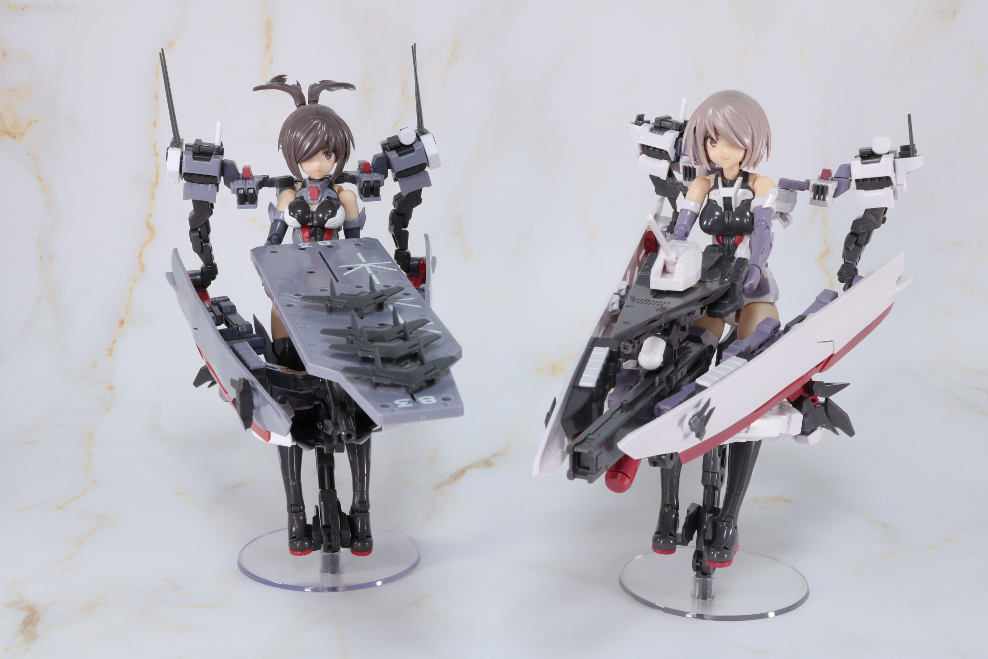 巡航形態では運用思想の違いが見て取れる