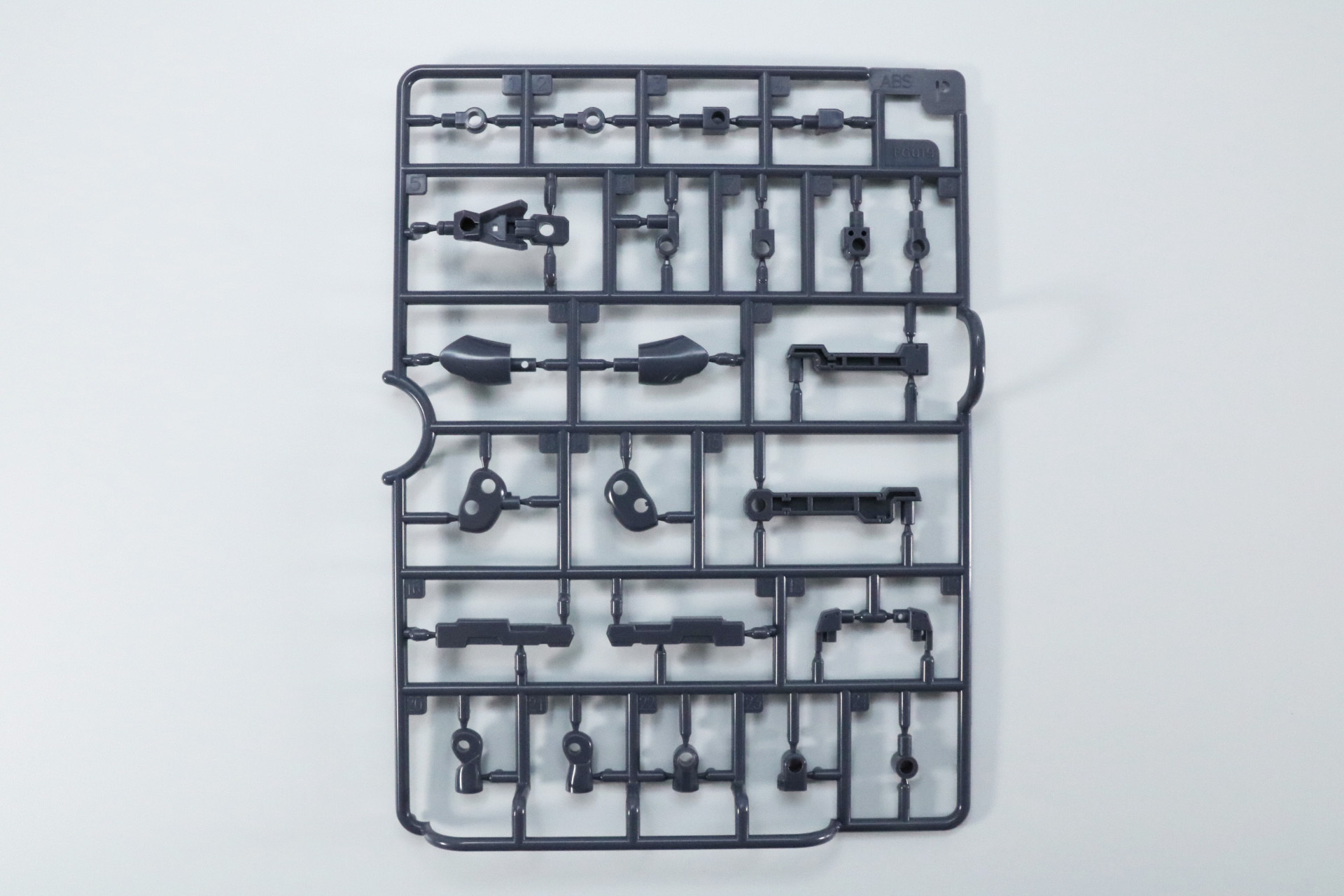 パーツO、パーツP×2