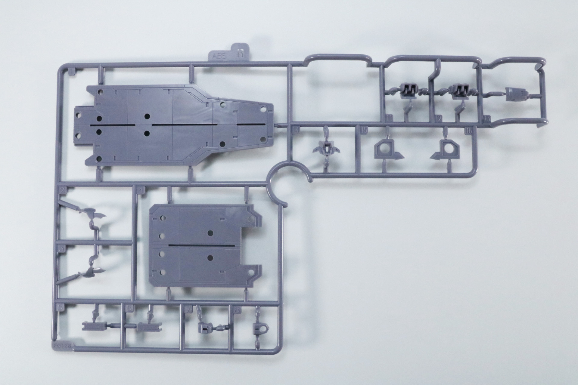 パーツQ、パーツR