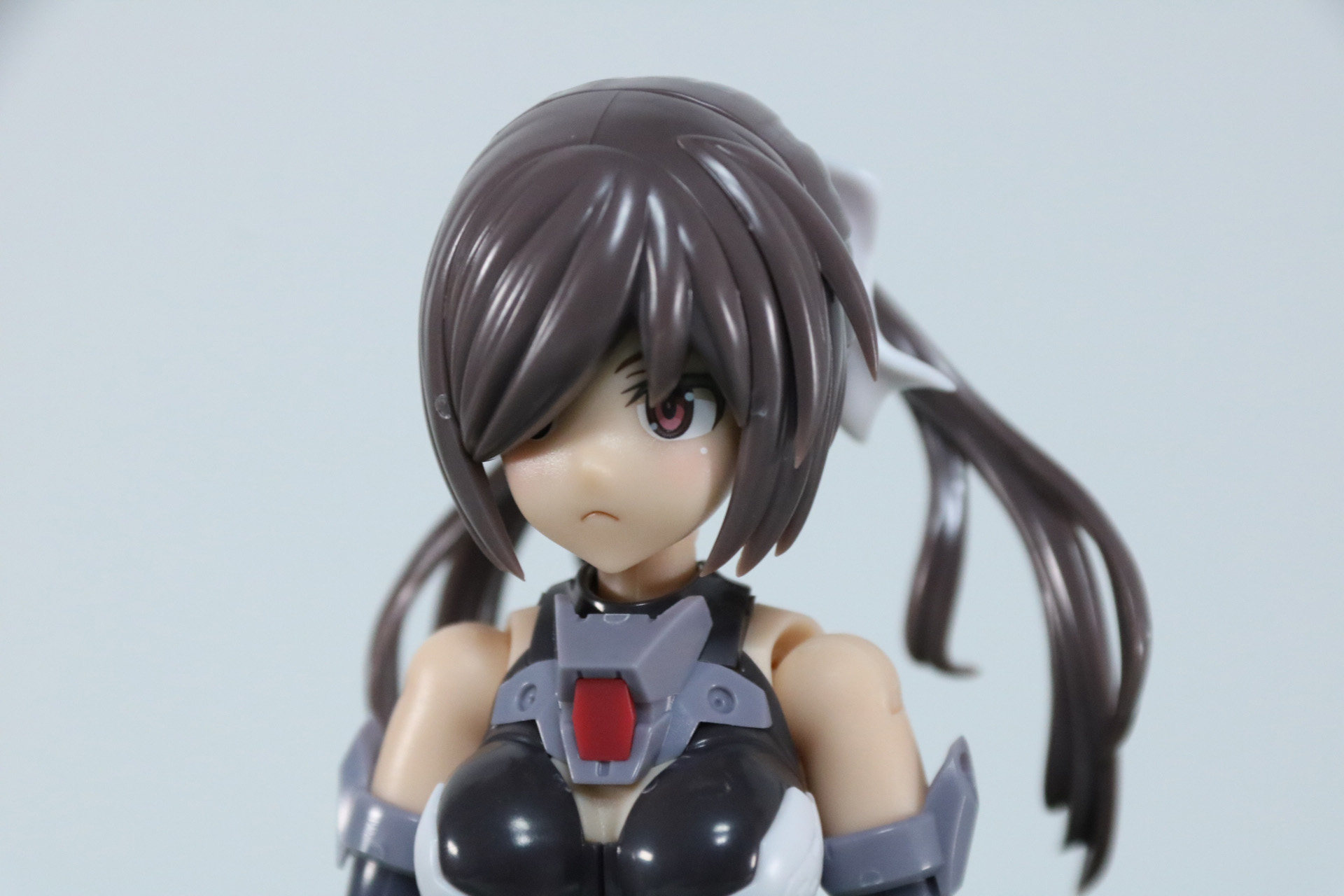 頭部の組み立て