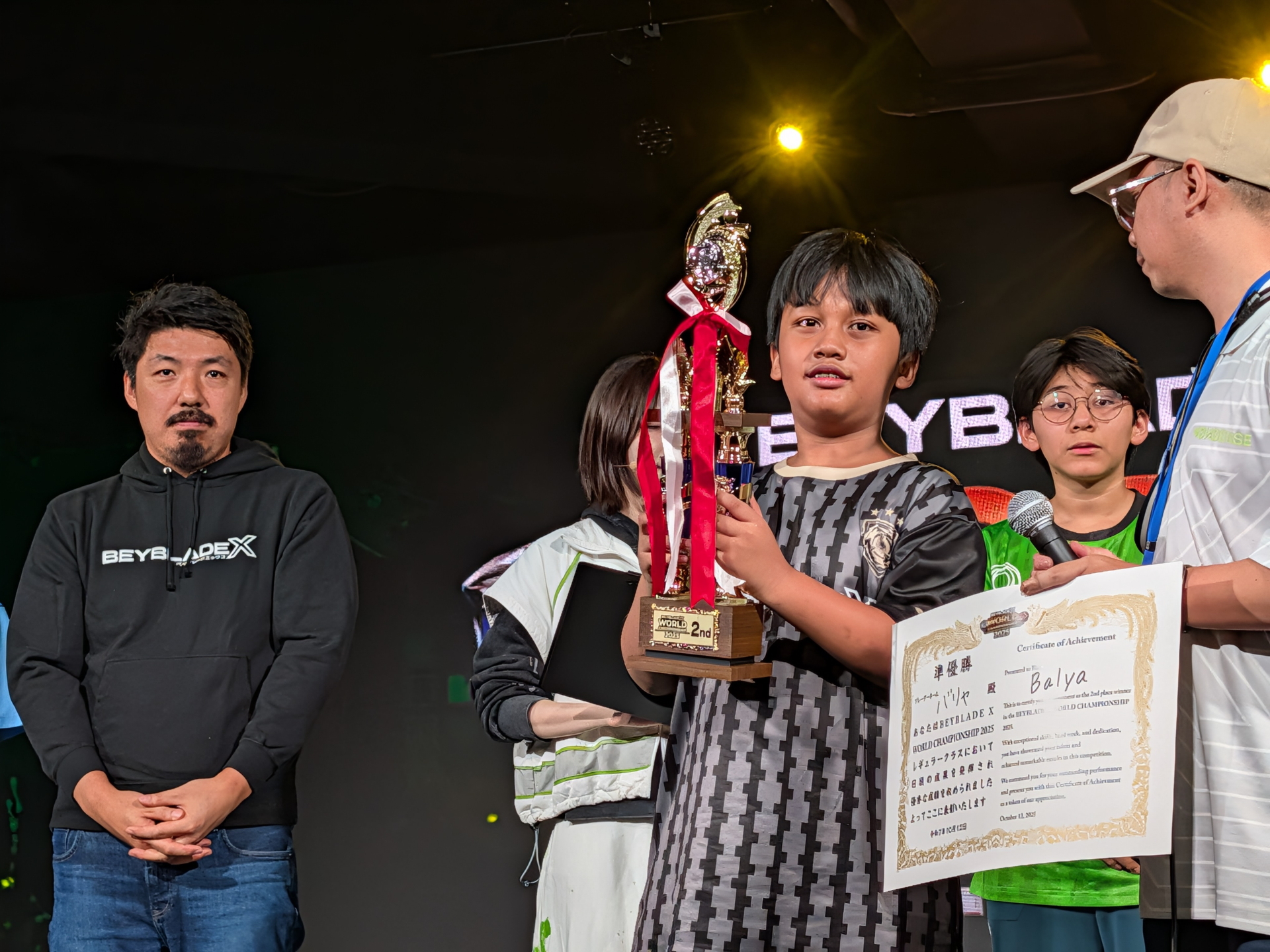 決勝で敗れ、準優勝となったジャカルタ代表のBalyaはちょっと悔しそうな表情を浮かべていた