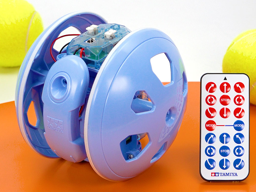 直径120mmの球体ロボット。赤外線リモコン付き