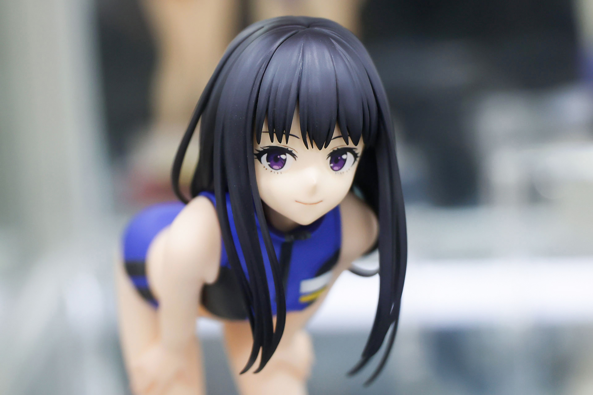 疲れを見せないたきなの表情