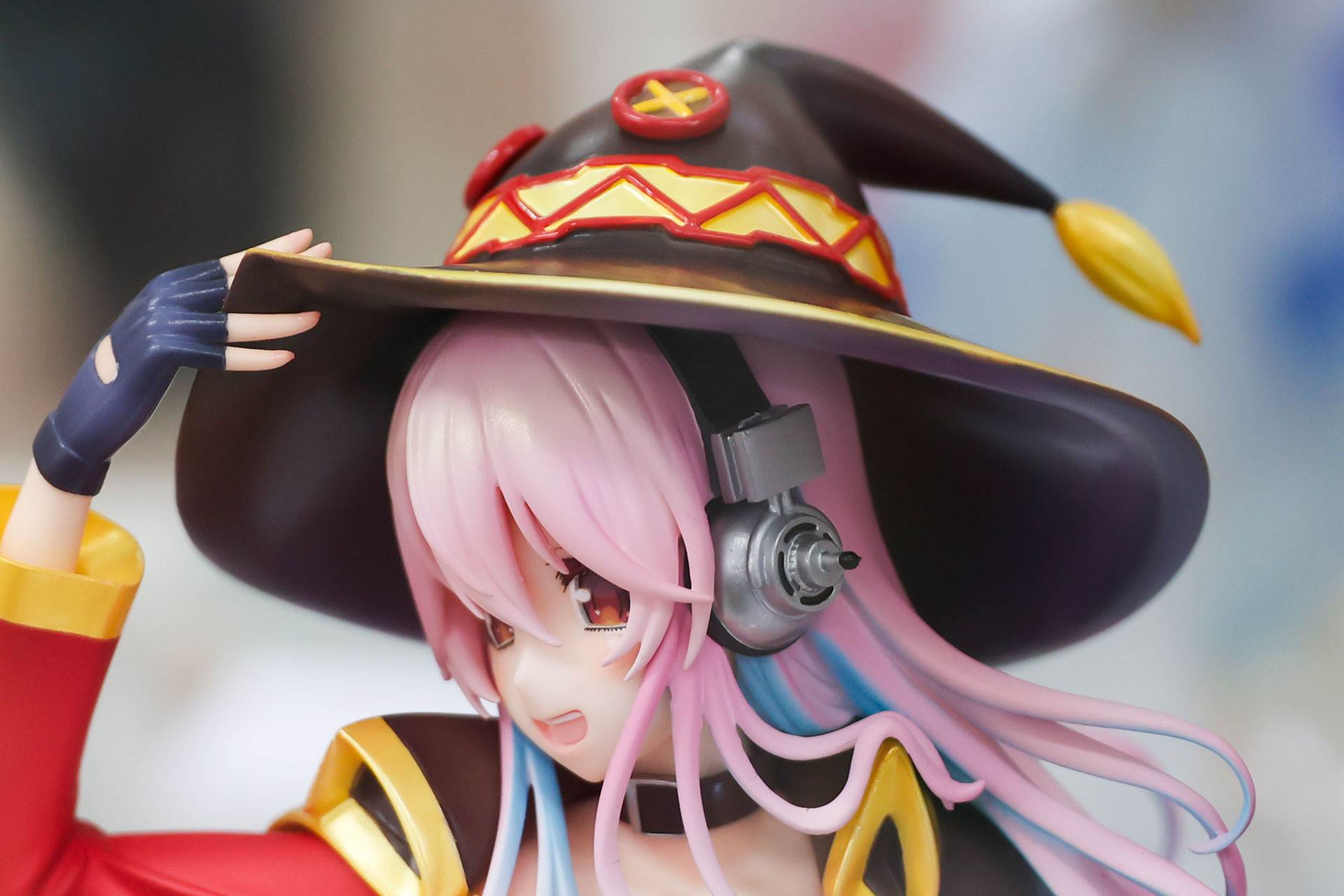 ヘッドフォンも丁寧に作りこまれている