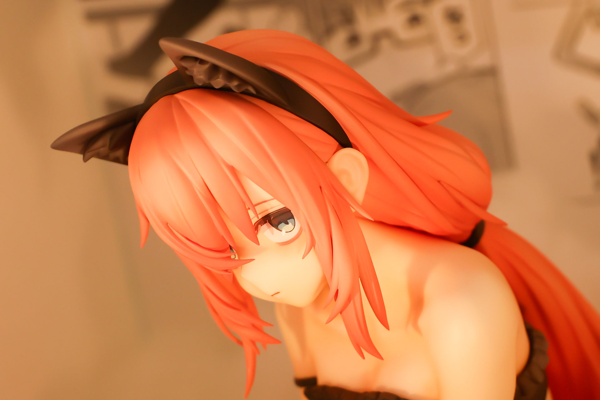 ジト目も印象的だ