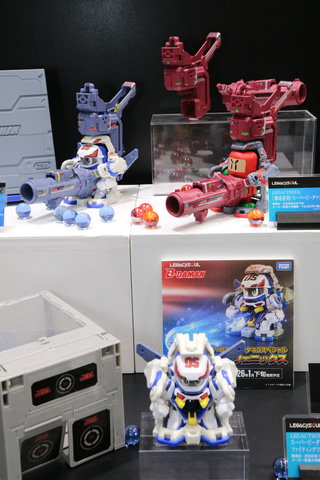 スーパービーダマン　セット 燃え上がれ、ビー魂！ LEGACYSOUL「スーパービーダマン あか