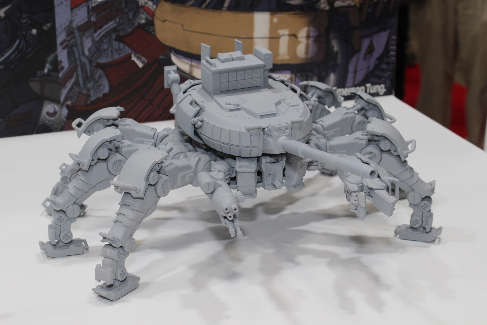 「TANKHEAD TYPE33 HEIKEGANI」。2026年発売予定。価格は未定