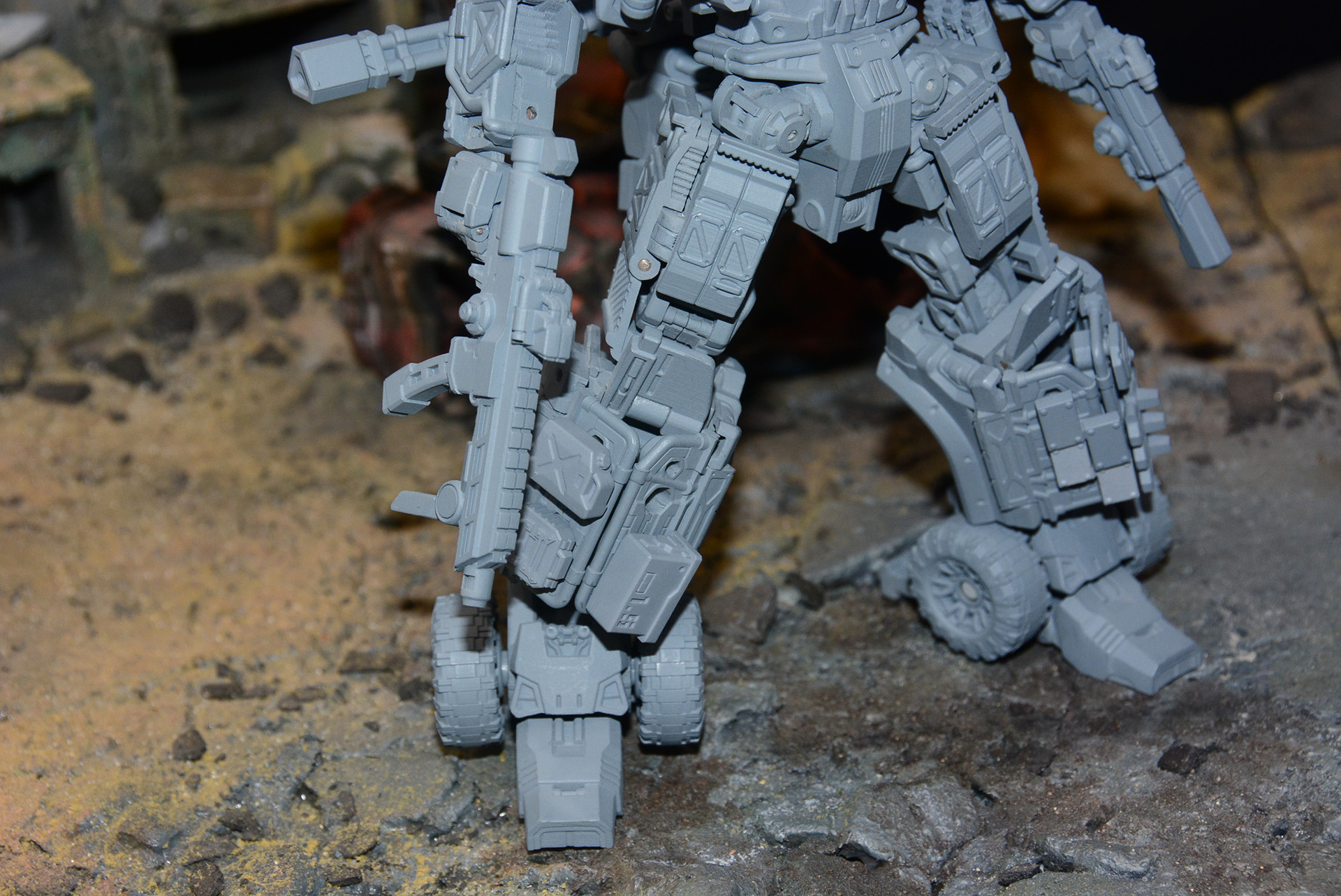 手に持つ武器も現実の陸軍の歩兵の装備風