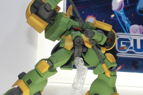 特別企画】「HG 1/144 レオン」の12月再生産分の予約が受付中。「星屑