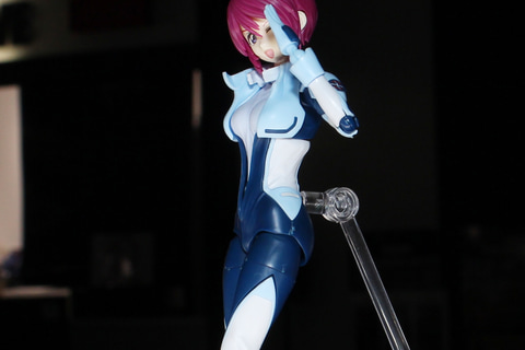 ルナマリア　プルツー　プラモデル 機動戦士ガンダム」ルナマリアとプルツーのプラモデルがガンダム