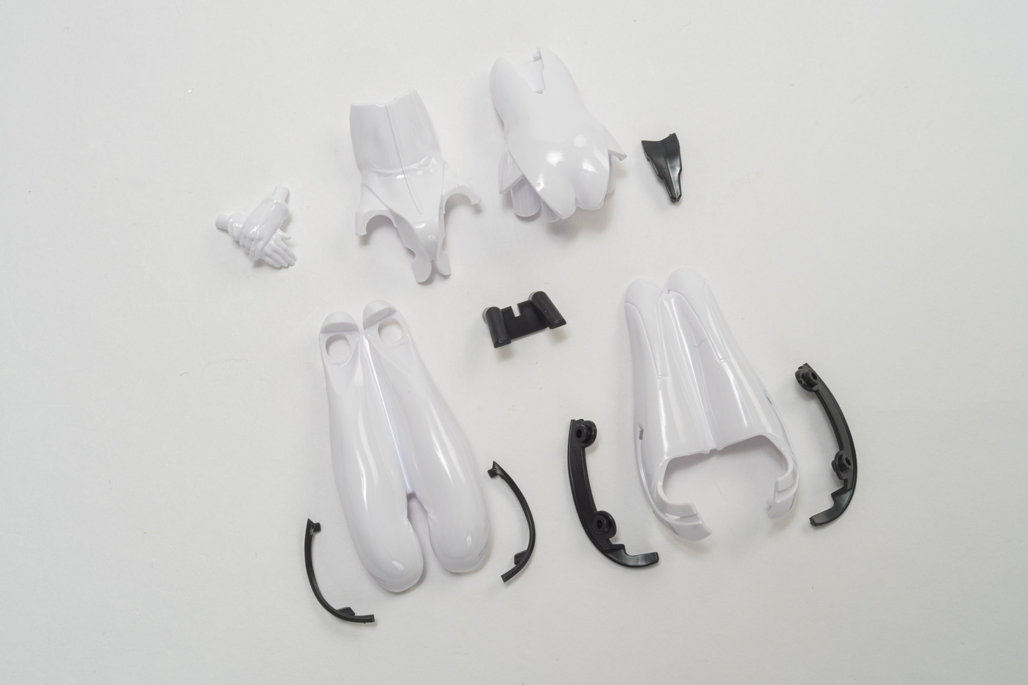 体育座り用の下半身全景。