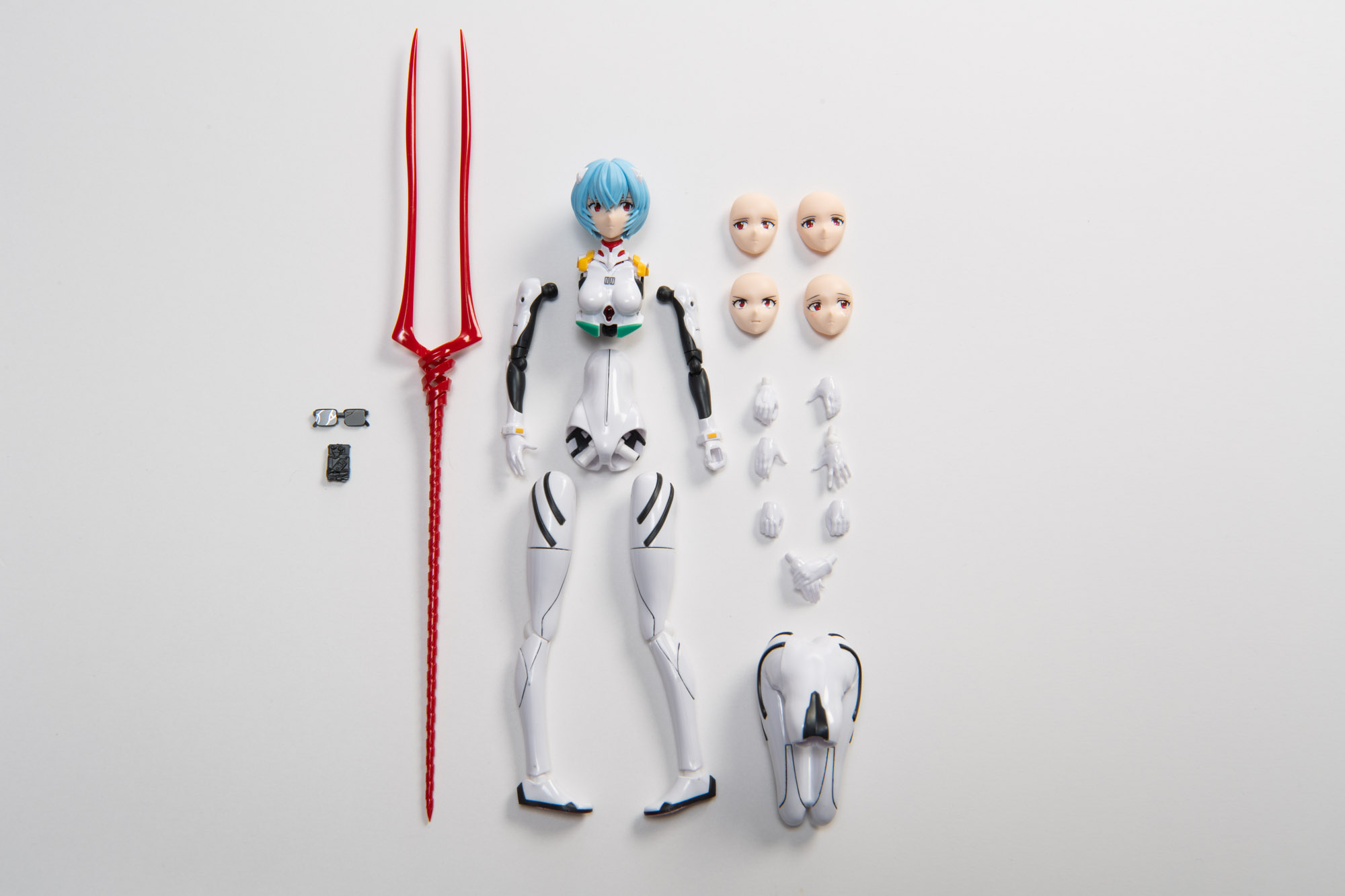 一度全てのパーツを並べてみる。