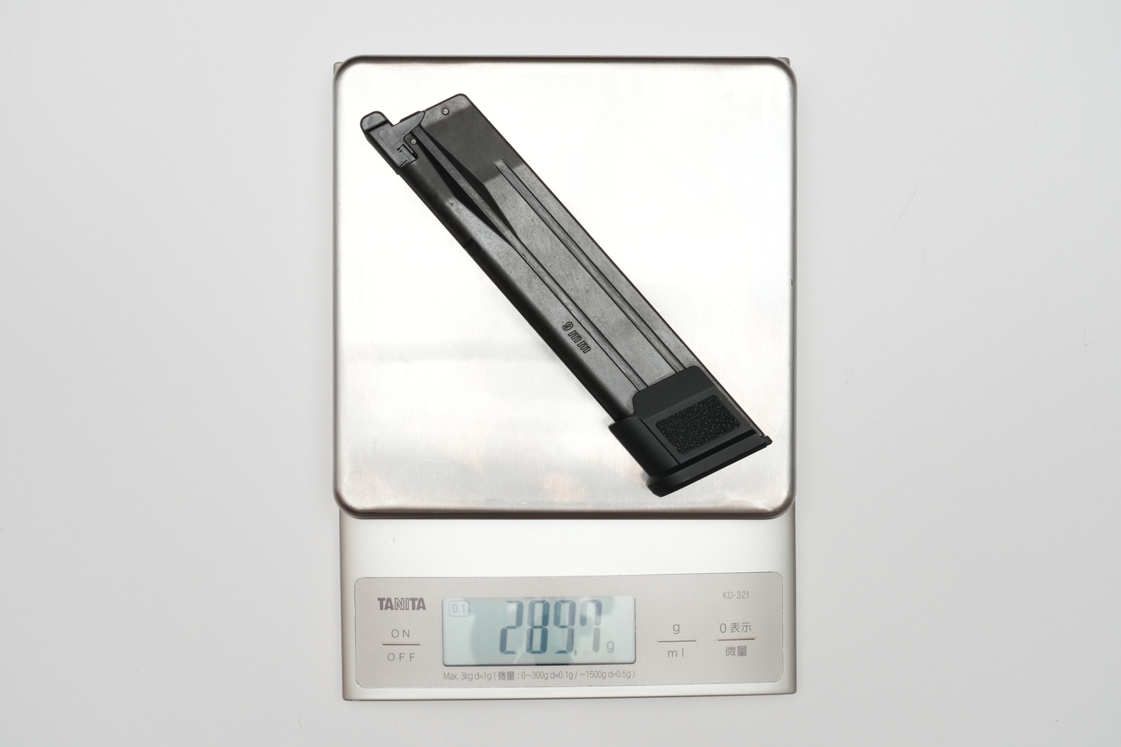 ロングマガジンは実測約289.7g