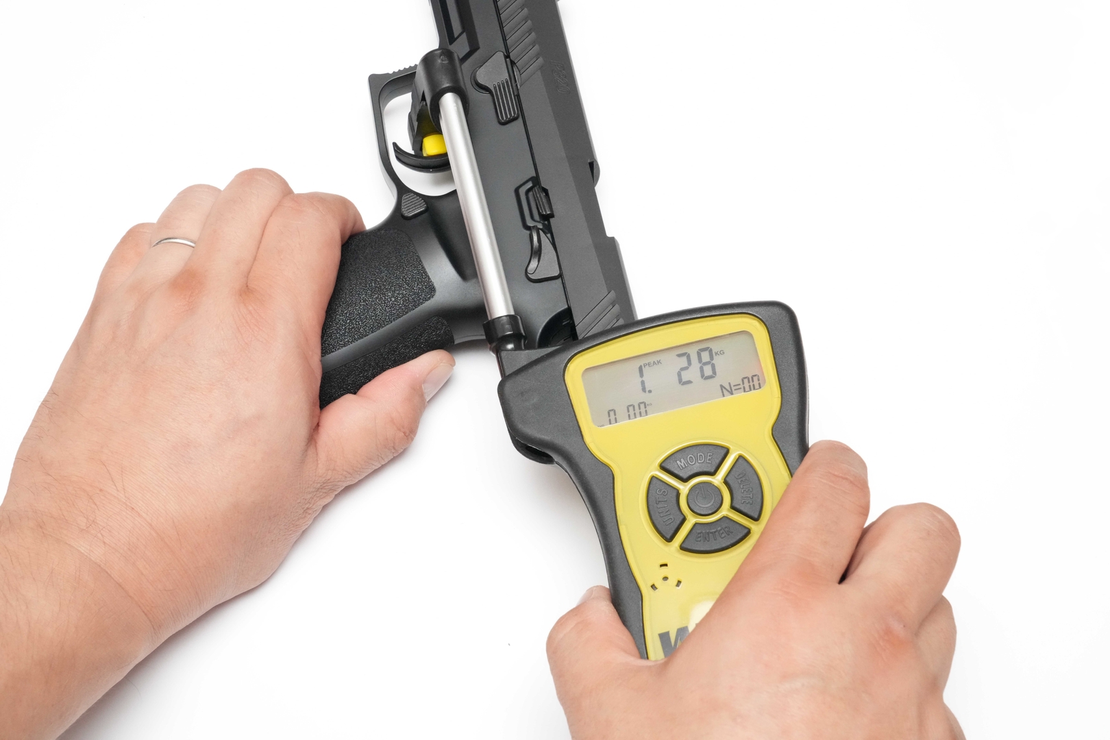 トリガープルは平均1.29kg、最小1.12kg、最大1.41kg