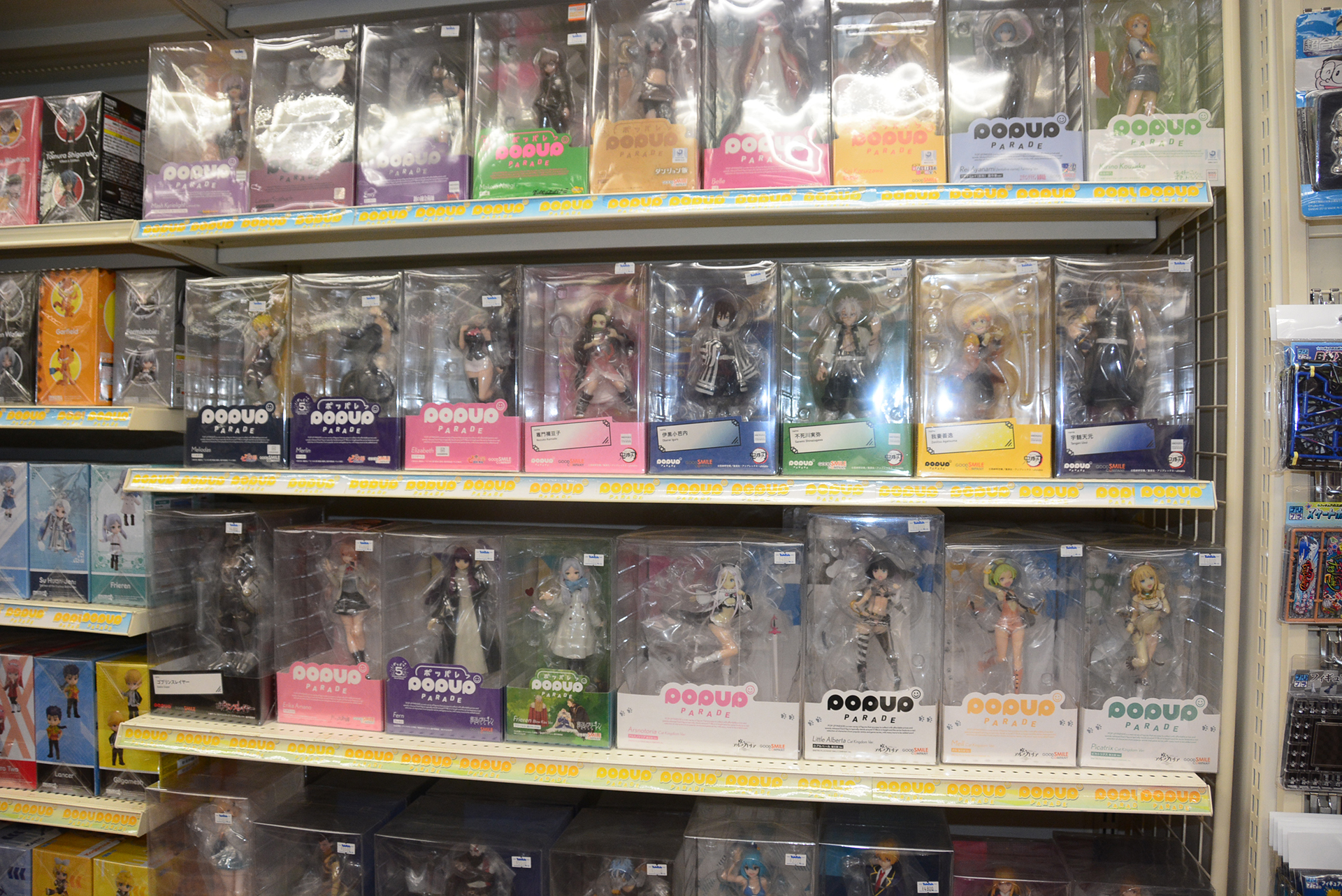 フィギュアはかなり価格が上昇、店舗で手にしやすい「POP UP PARADE」が人気だ