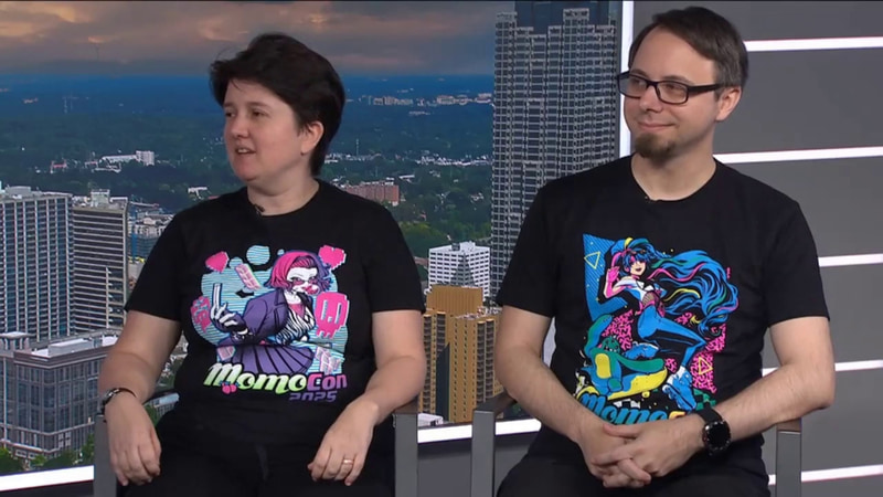 （左）Momocon 創業者＆責任者 Jessica Merriman氏、（右）MomoCon ディレクター Chris Stuckey氏