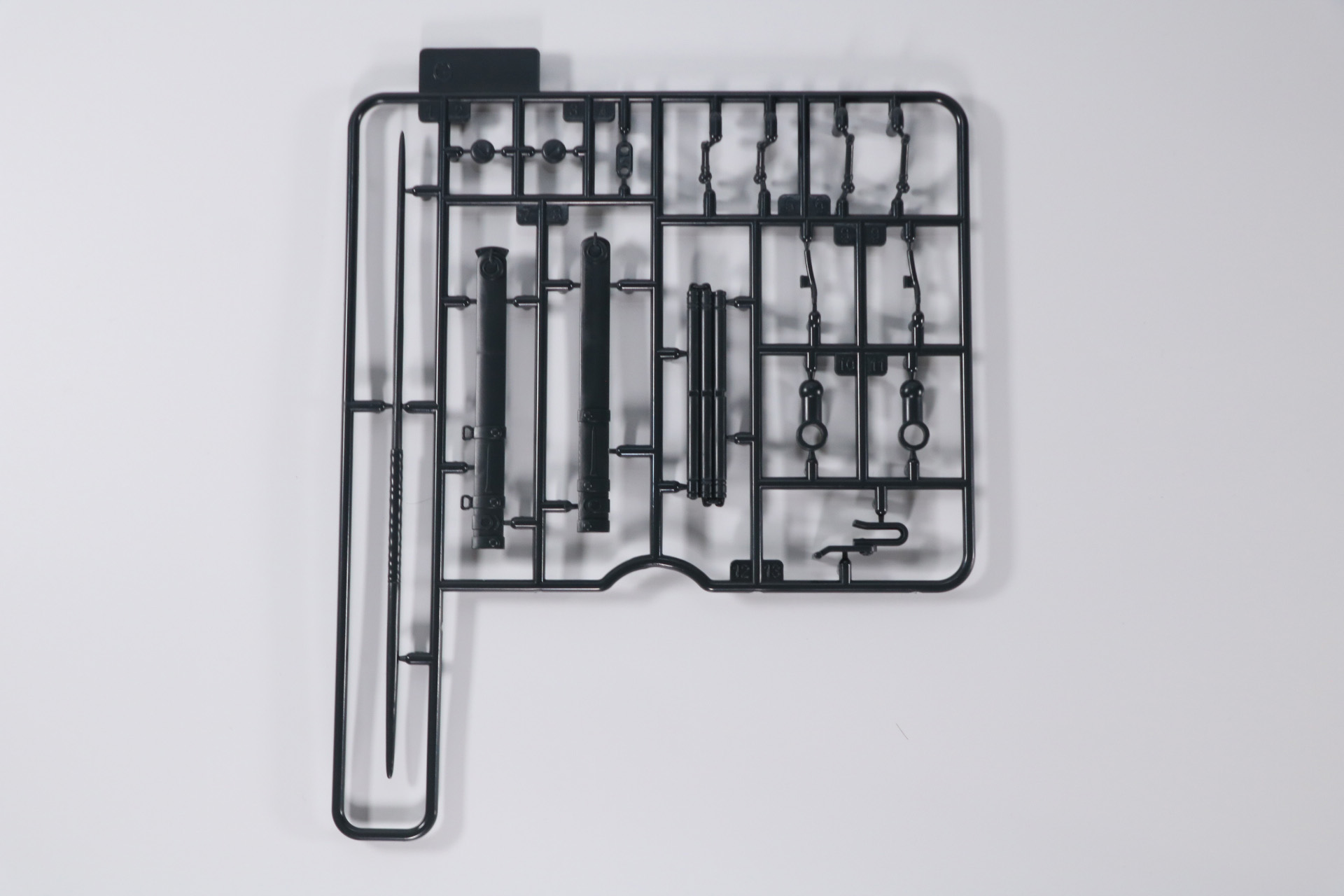 Fパーツ、Gパーツ