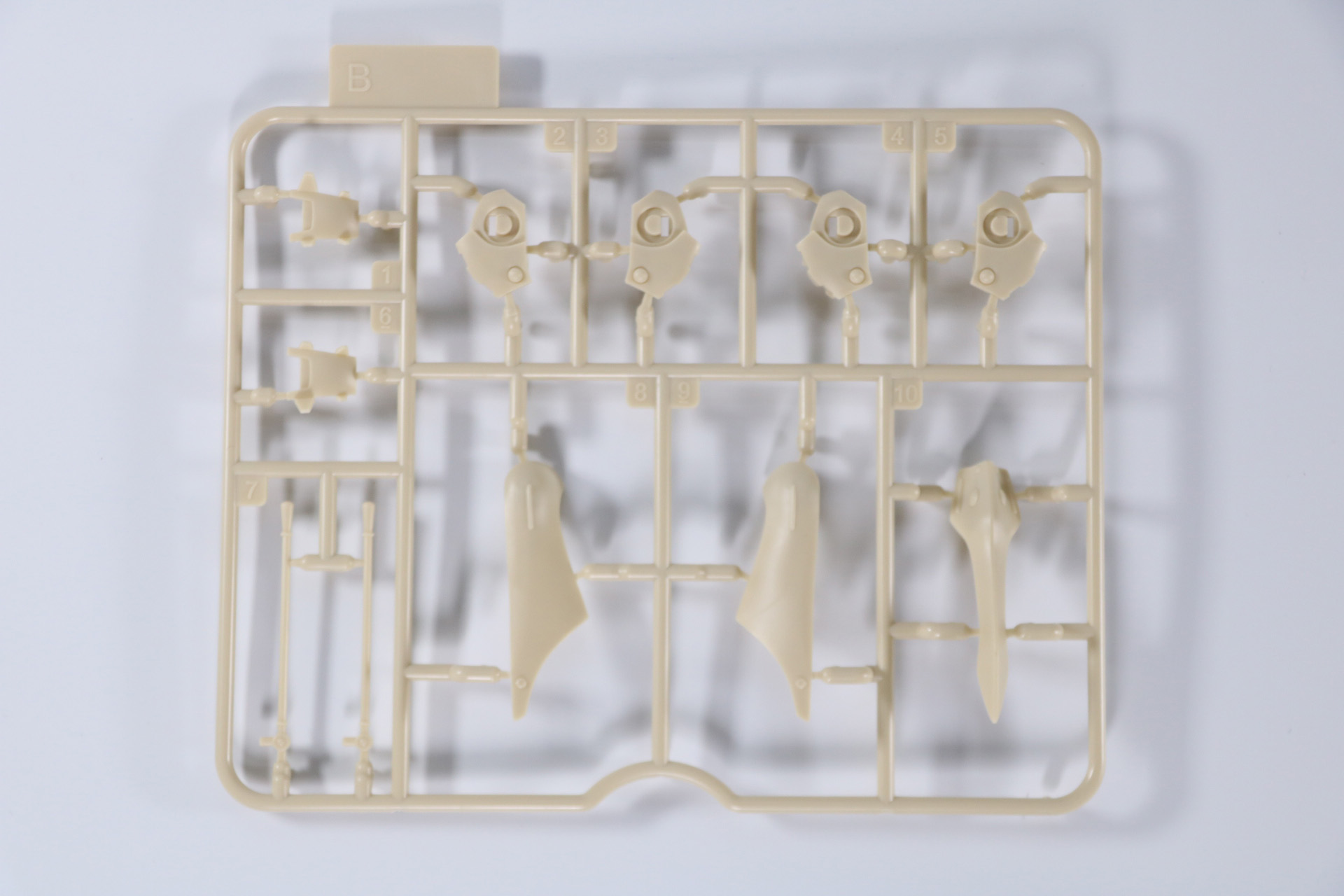 Aパーツ、Bパーツ