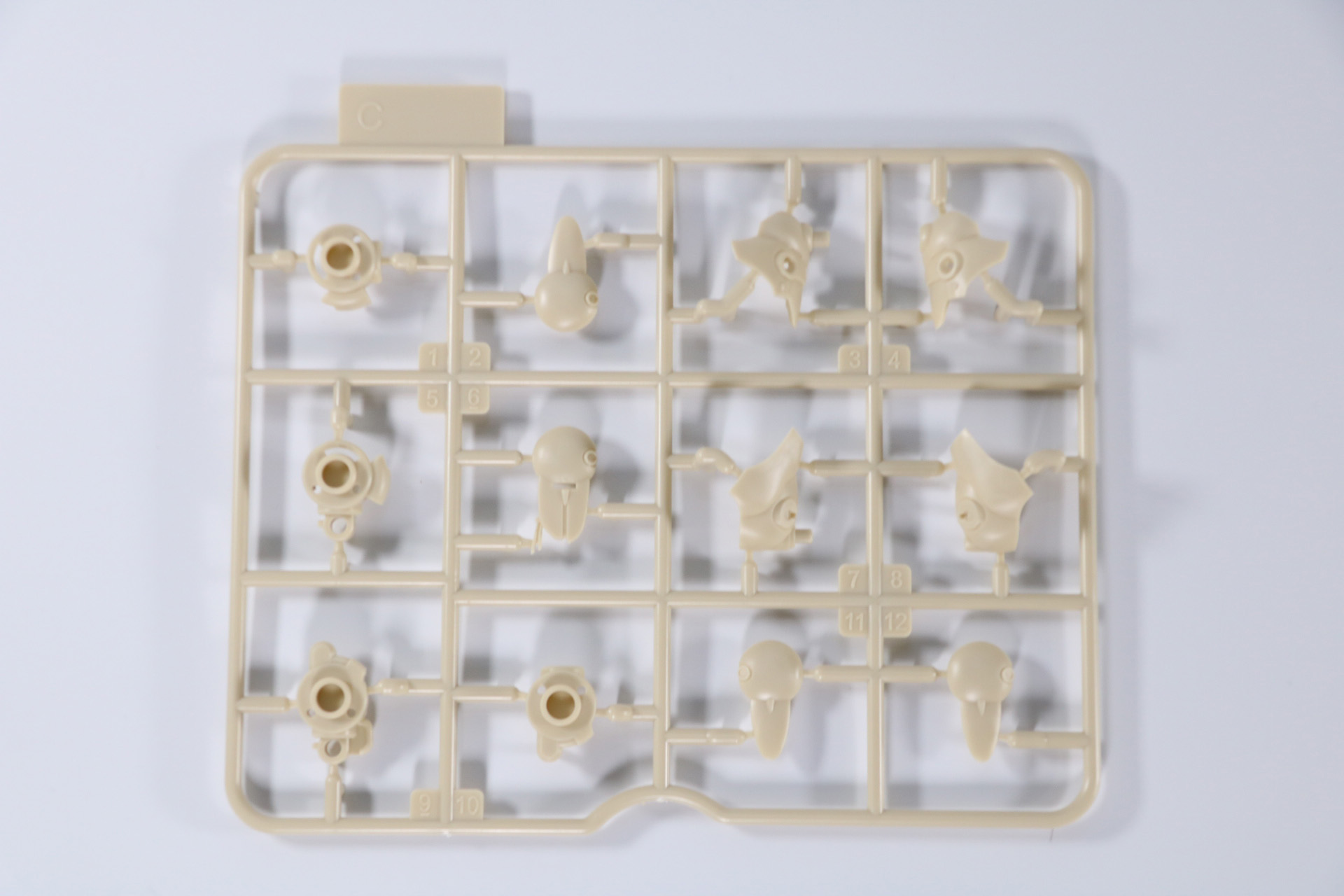 Cパーツ、Dパーツ（黄色）