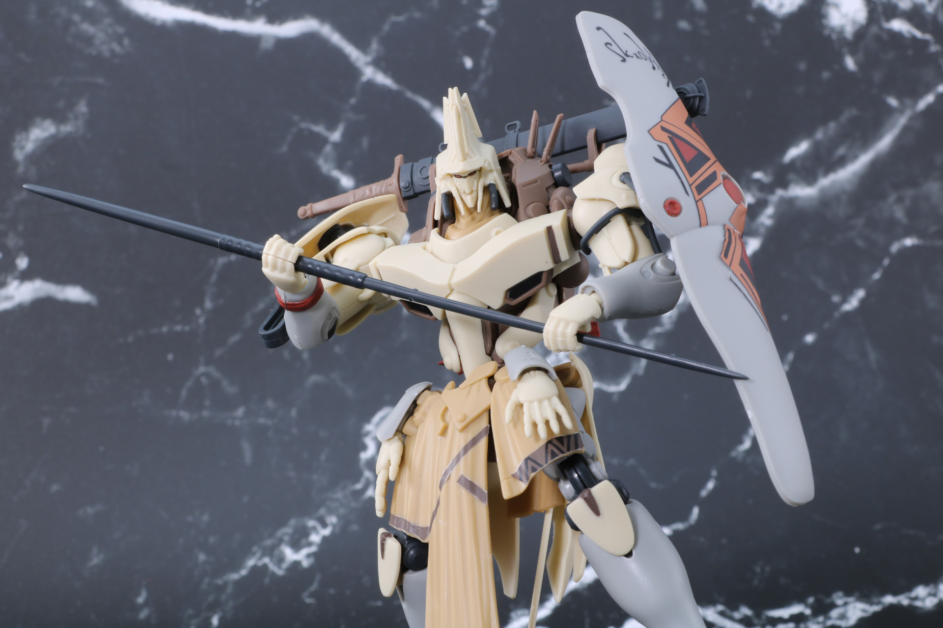 長棍は両手で持たせることもできる