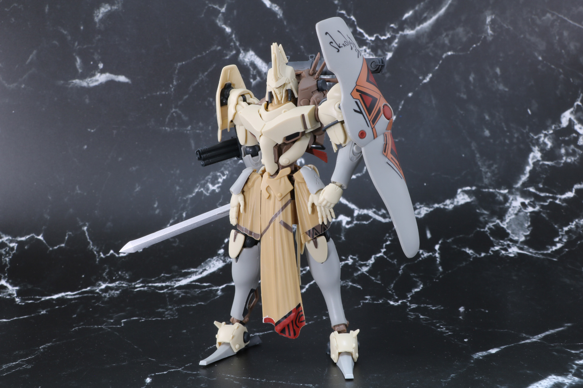 聖剣エル・ミュートを抜刀