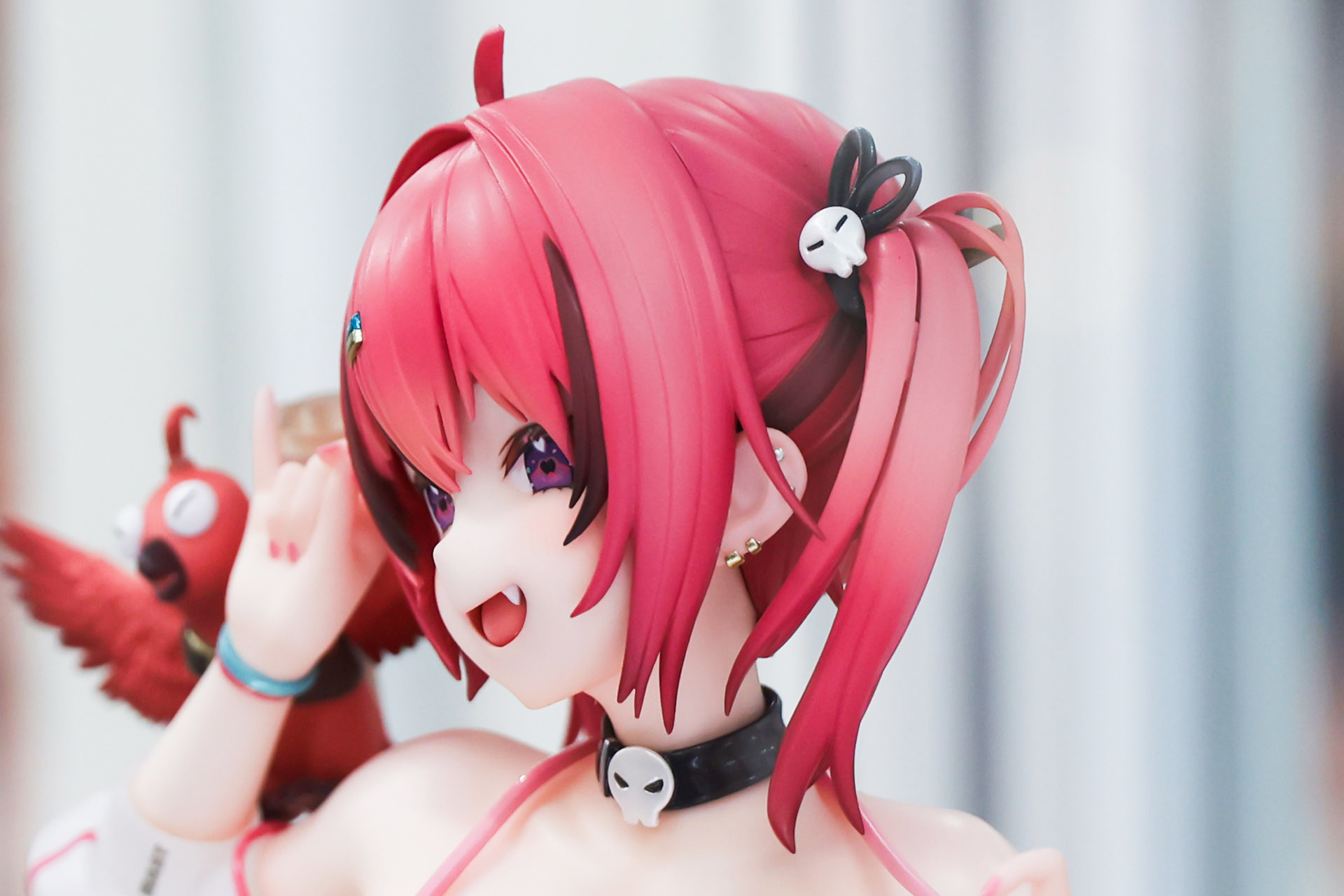 耳のアクセサリーもしっかり再現！