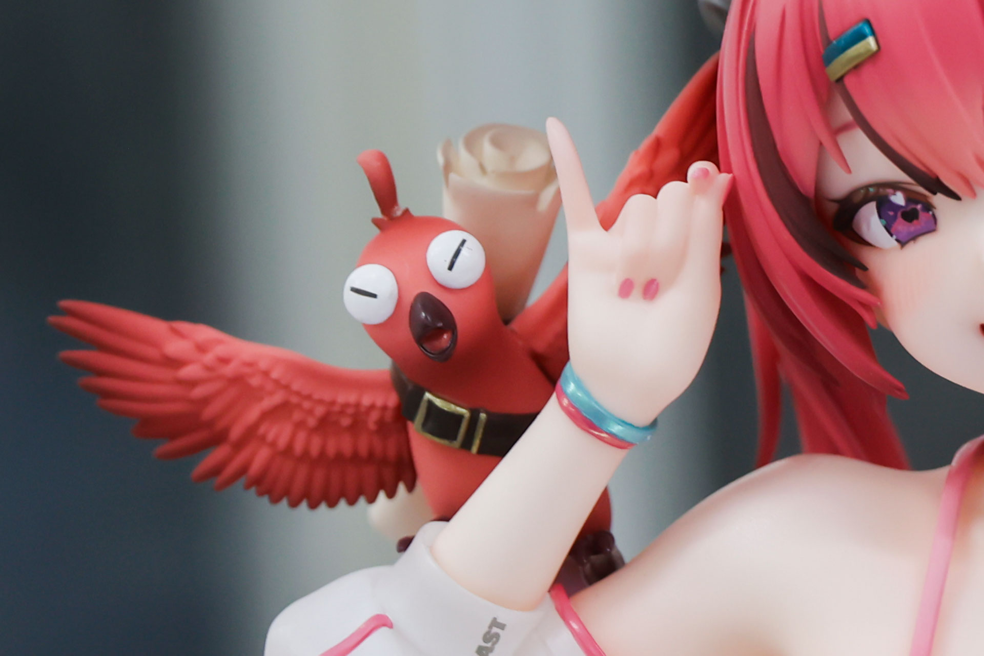 相棒のモーガンもしっかり寄り添っている