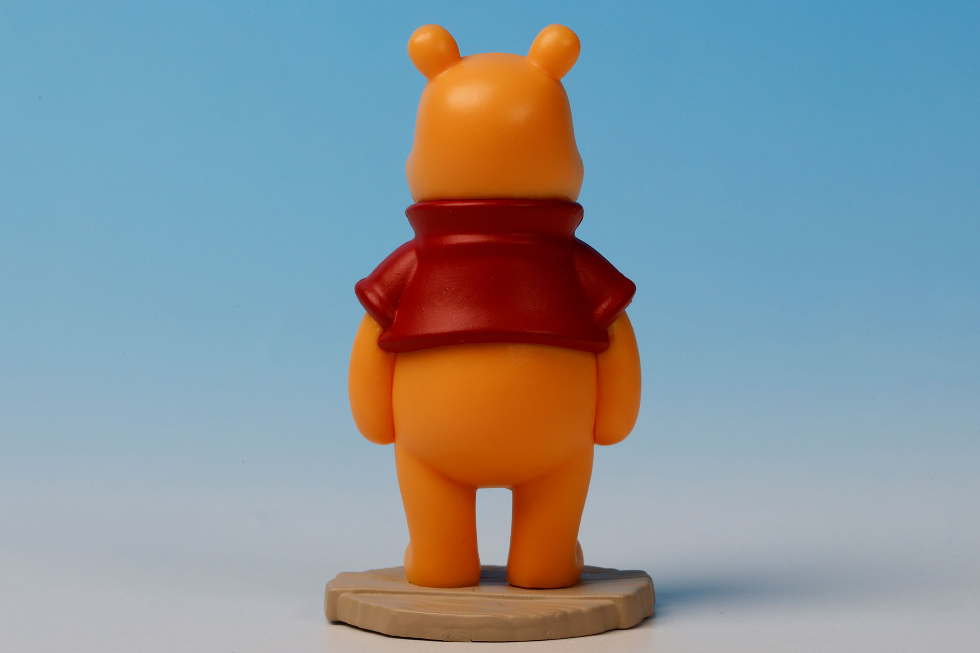 背中側からは普通に見える!?