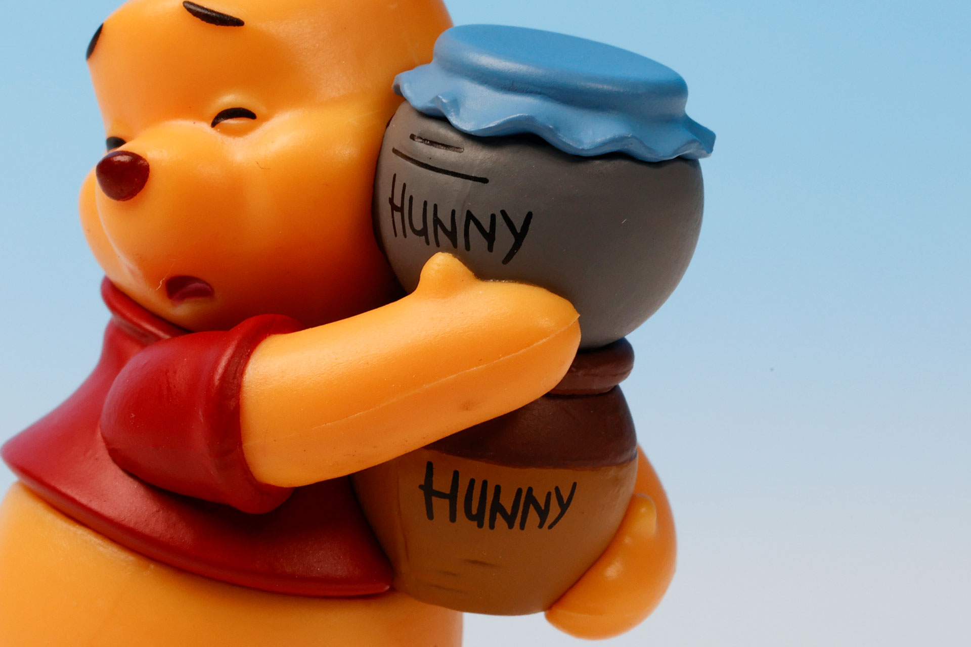 壺のカラーが異なるところもしっかり再現されている