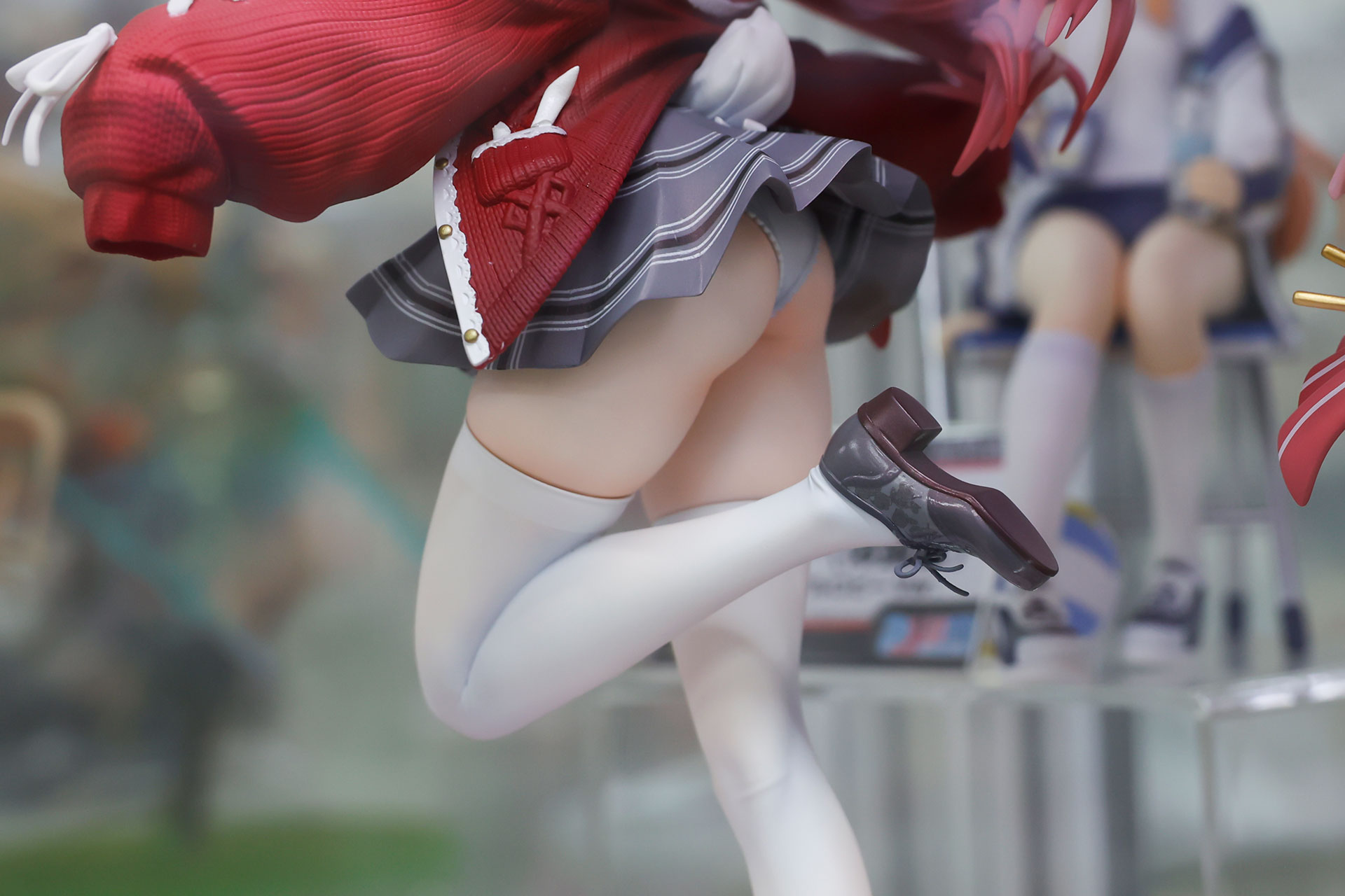 しかし、後ろからだと丸見え状態に